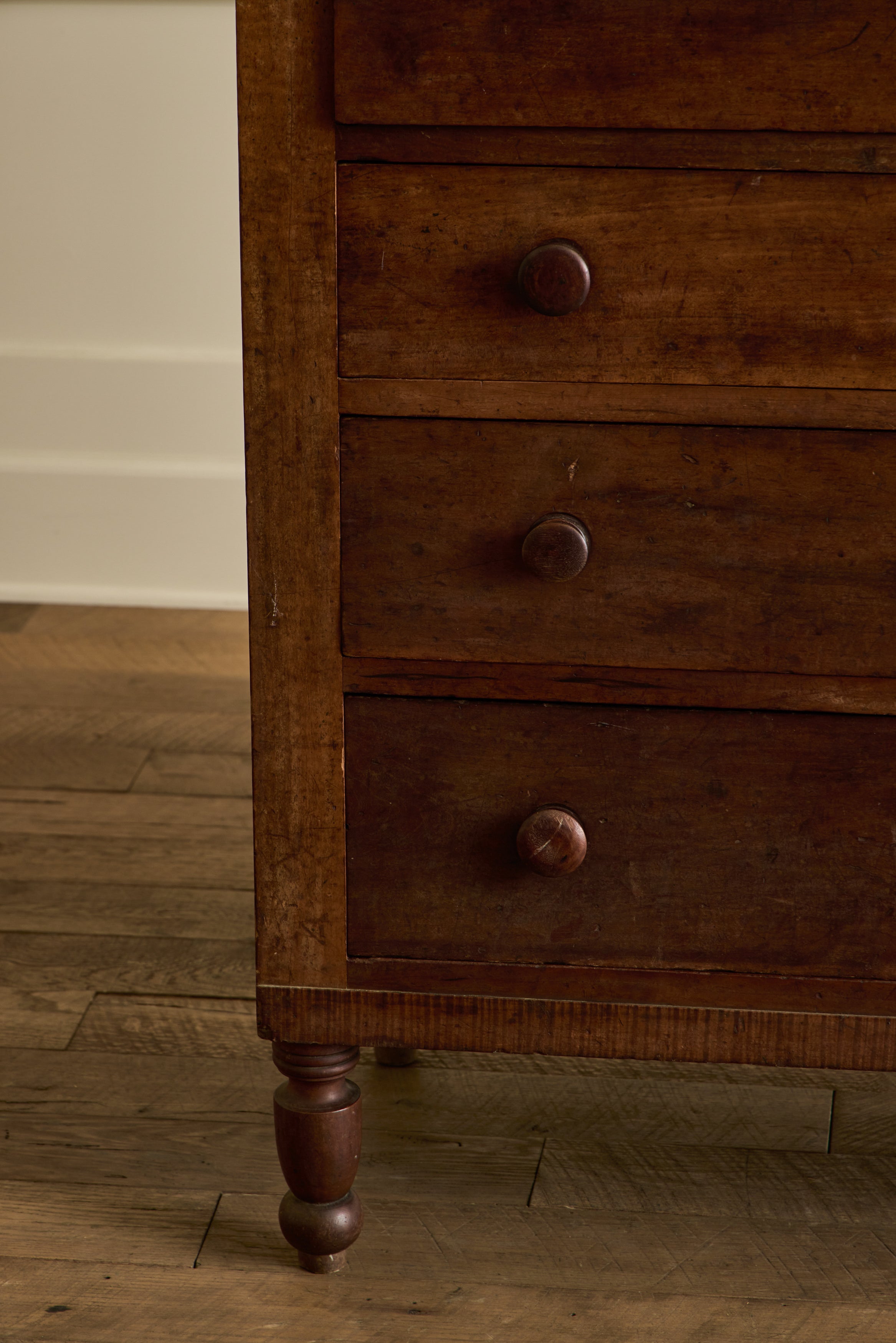 Cherry Wood Chest of Drawers