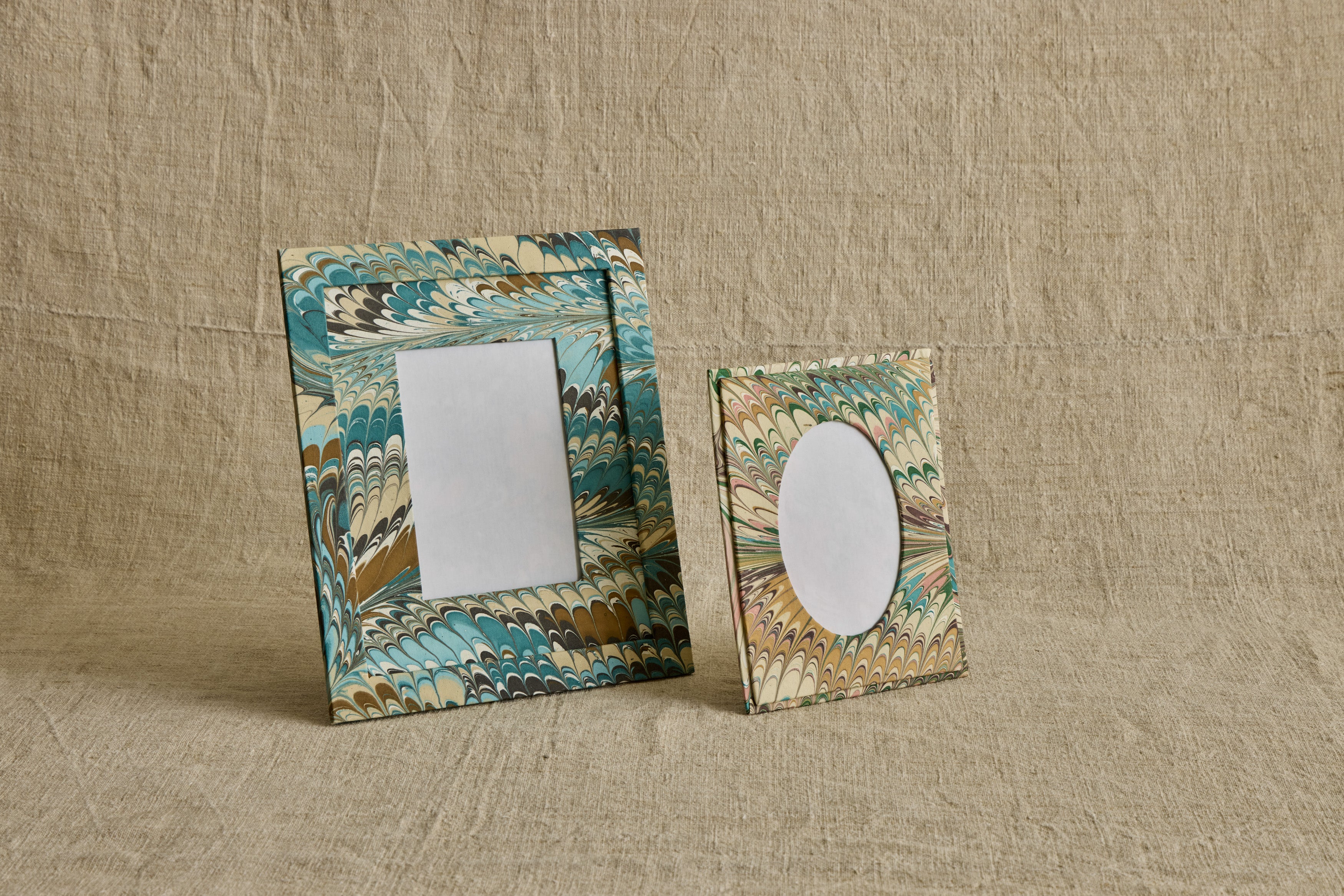Marbled Flatiron Feathers Frames (Multiple Styles)