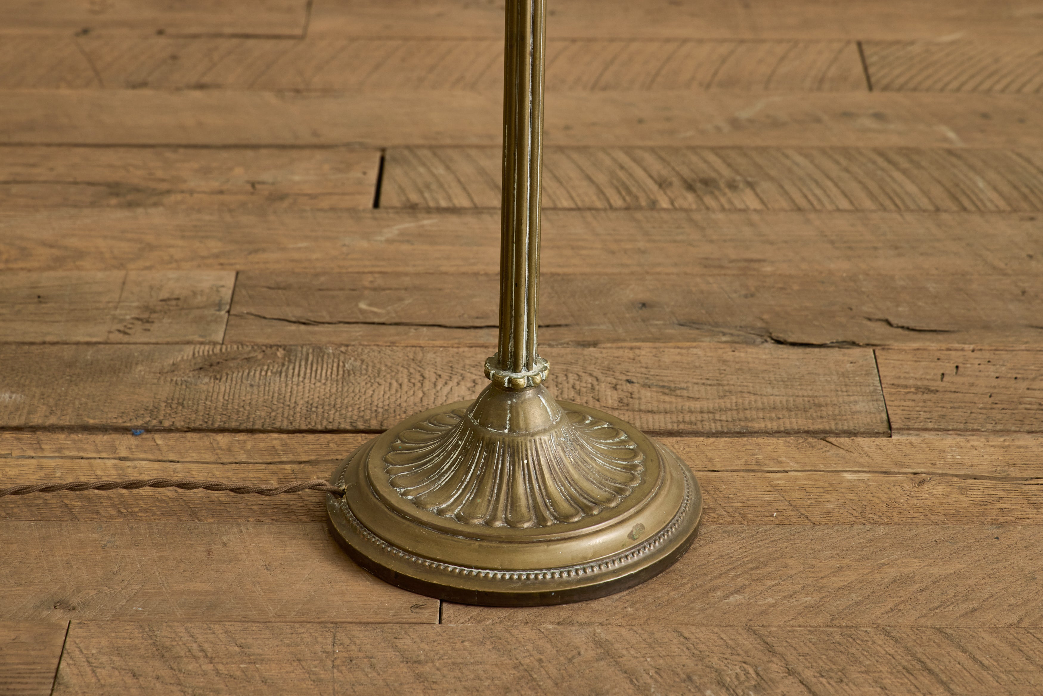 Deco Brass Floor Lamp