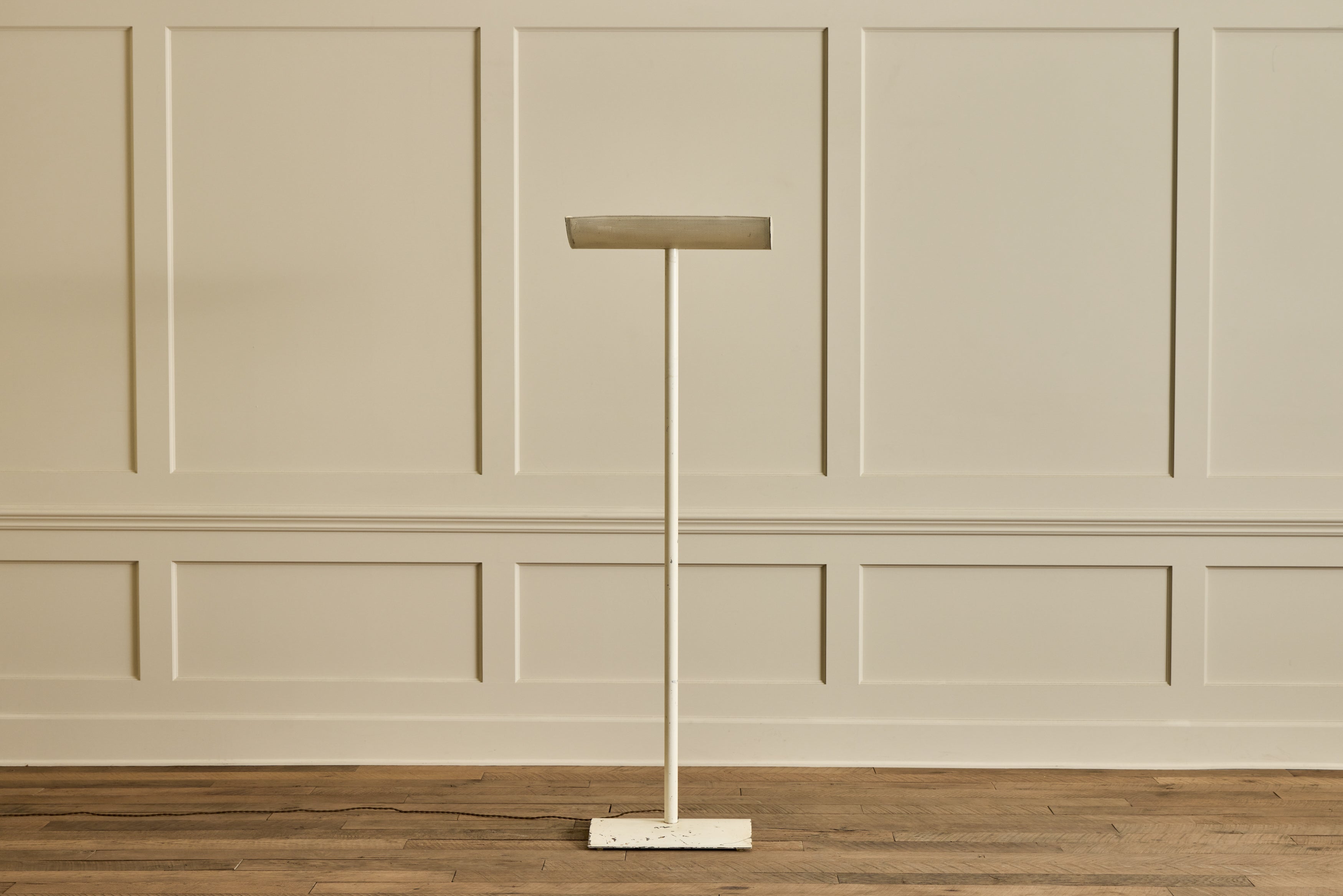1980s White Metal Floor Lamp