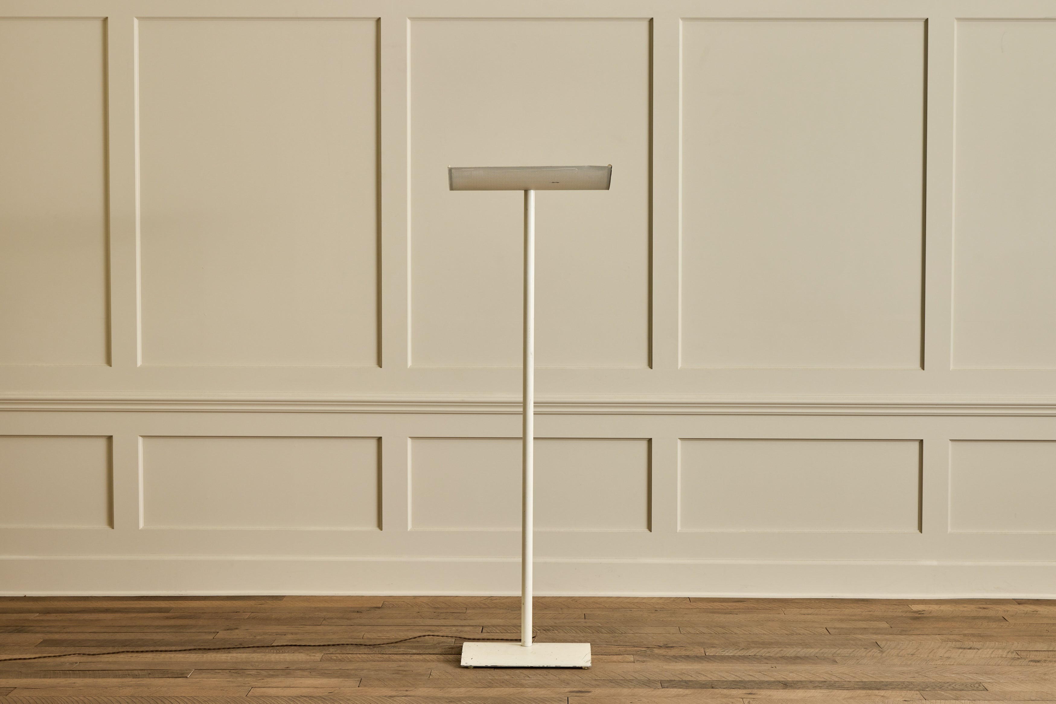 1980s White Metal Floor Lamp