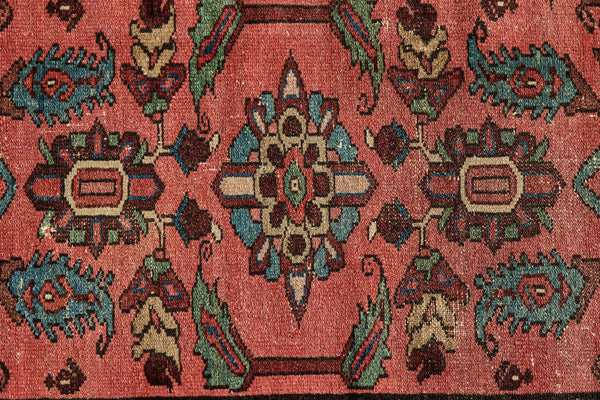 Floral Persian Throw Rug  2 ‘ X 2’9