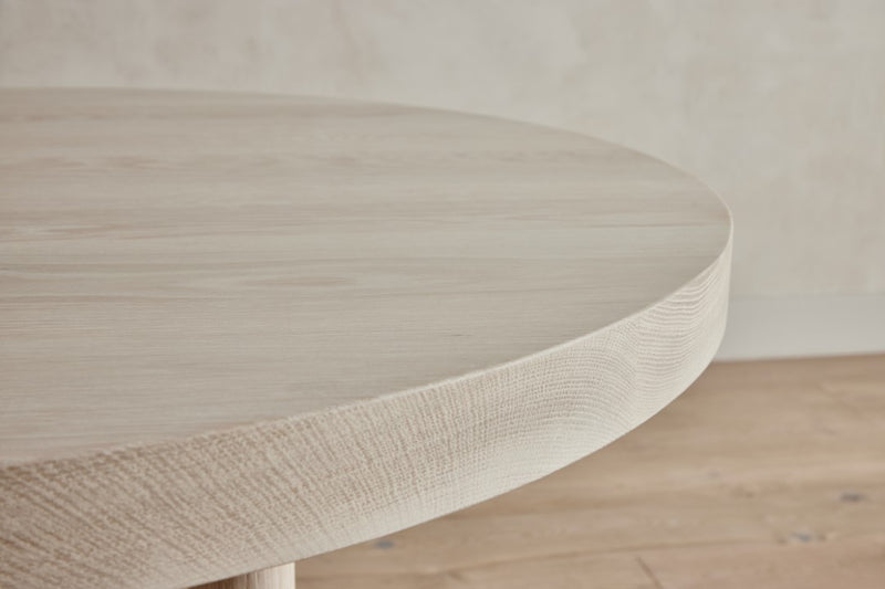 Round 48" Dining Table