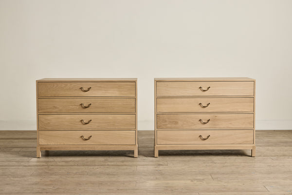 Campaign Dresser, 42"