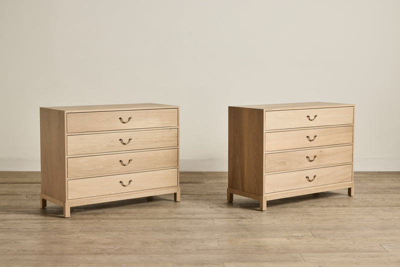 Campaign Dresser, 42"