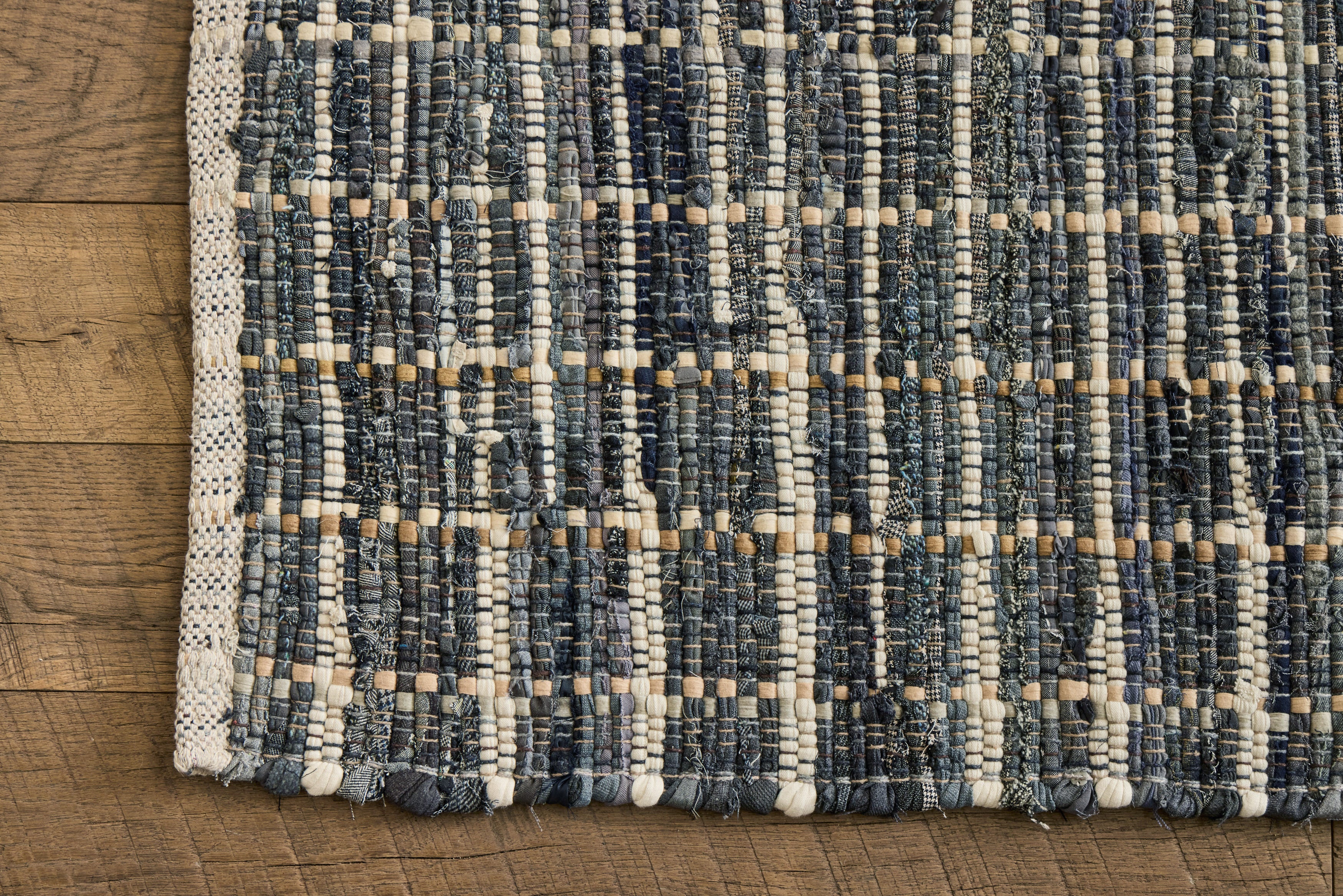 Chemise Rug (Multiple Sizes)
