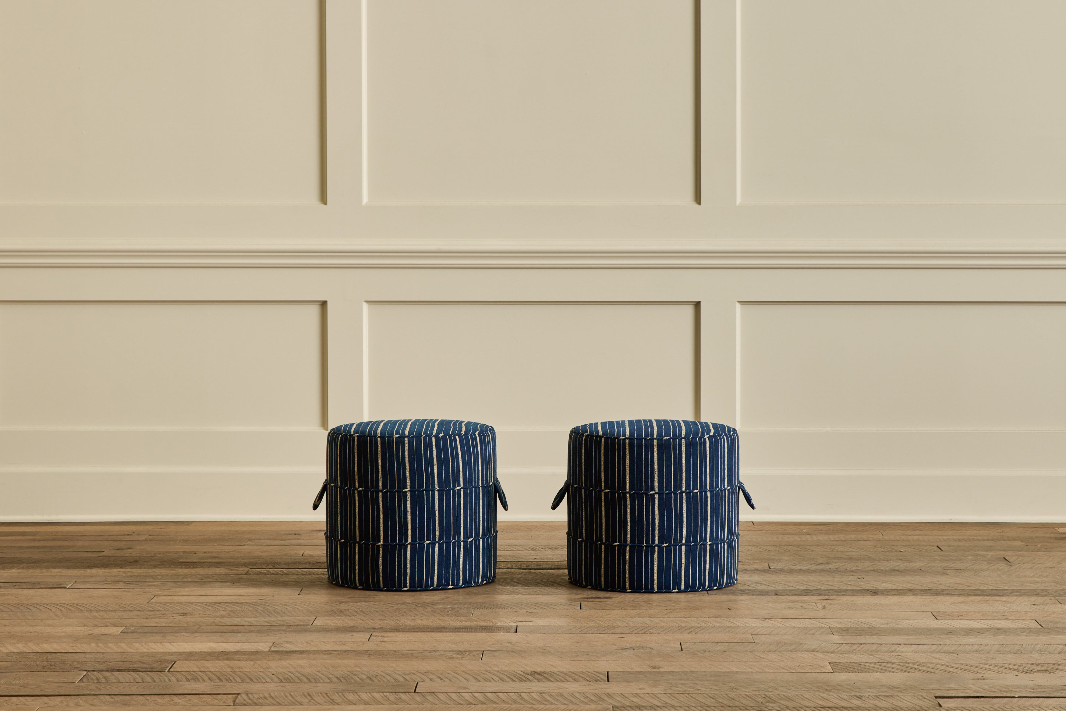 Round Hassock, 17"