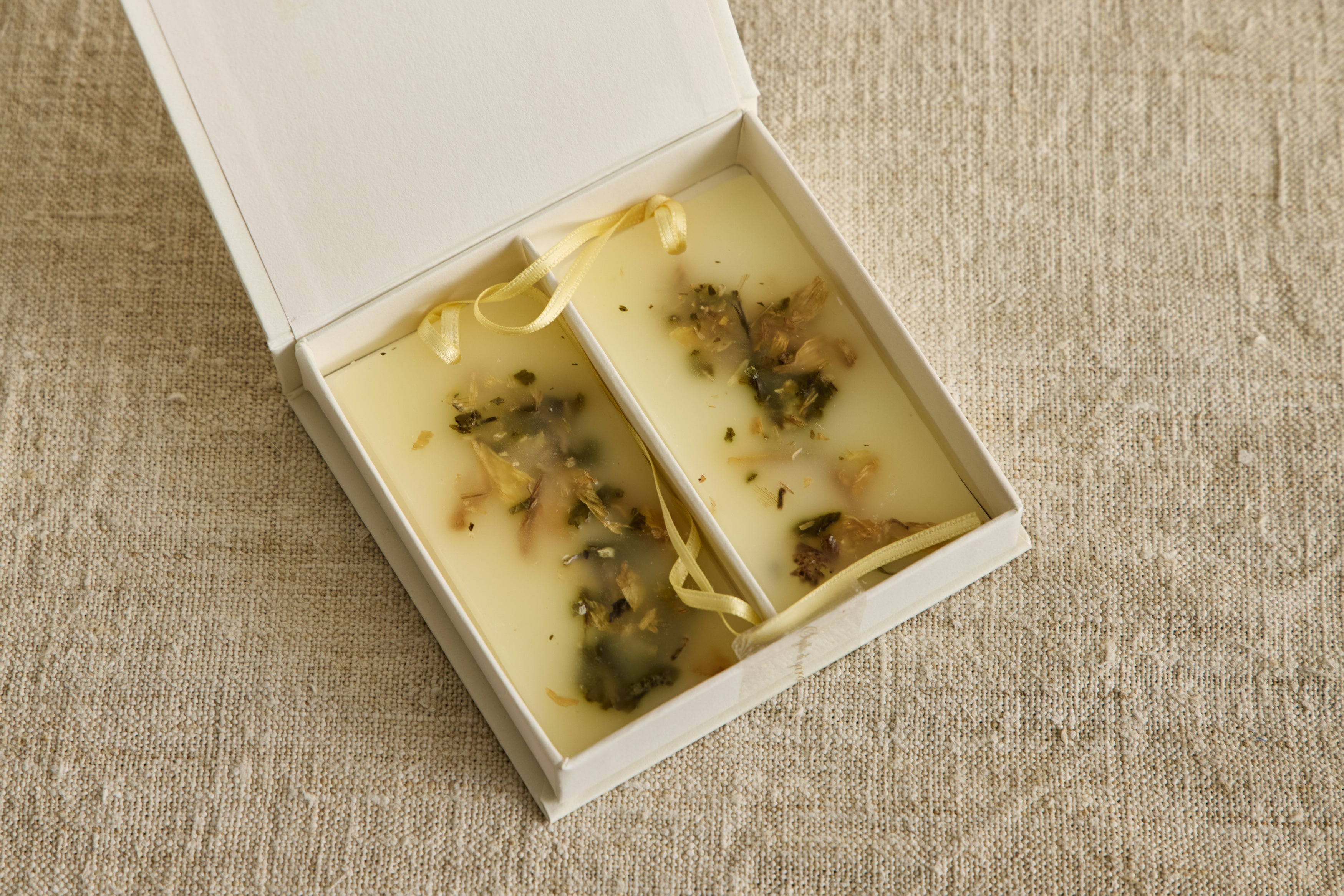 Fresia Scented Wax Tablets,  Set of 2