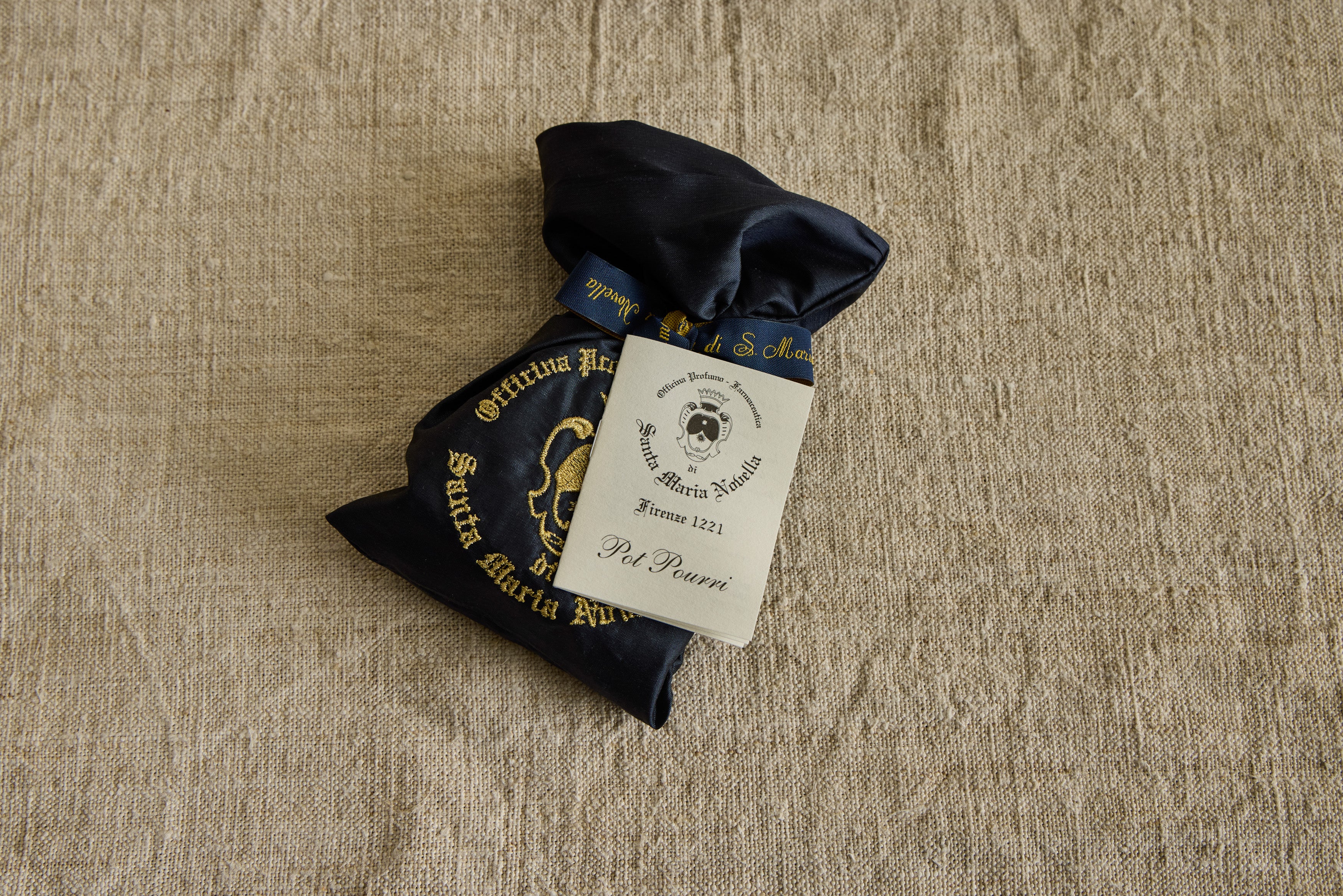Pot Pourri in Embroidered Silk Sachet