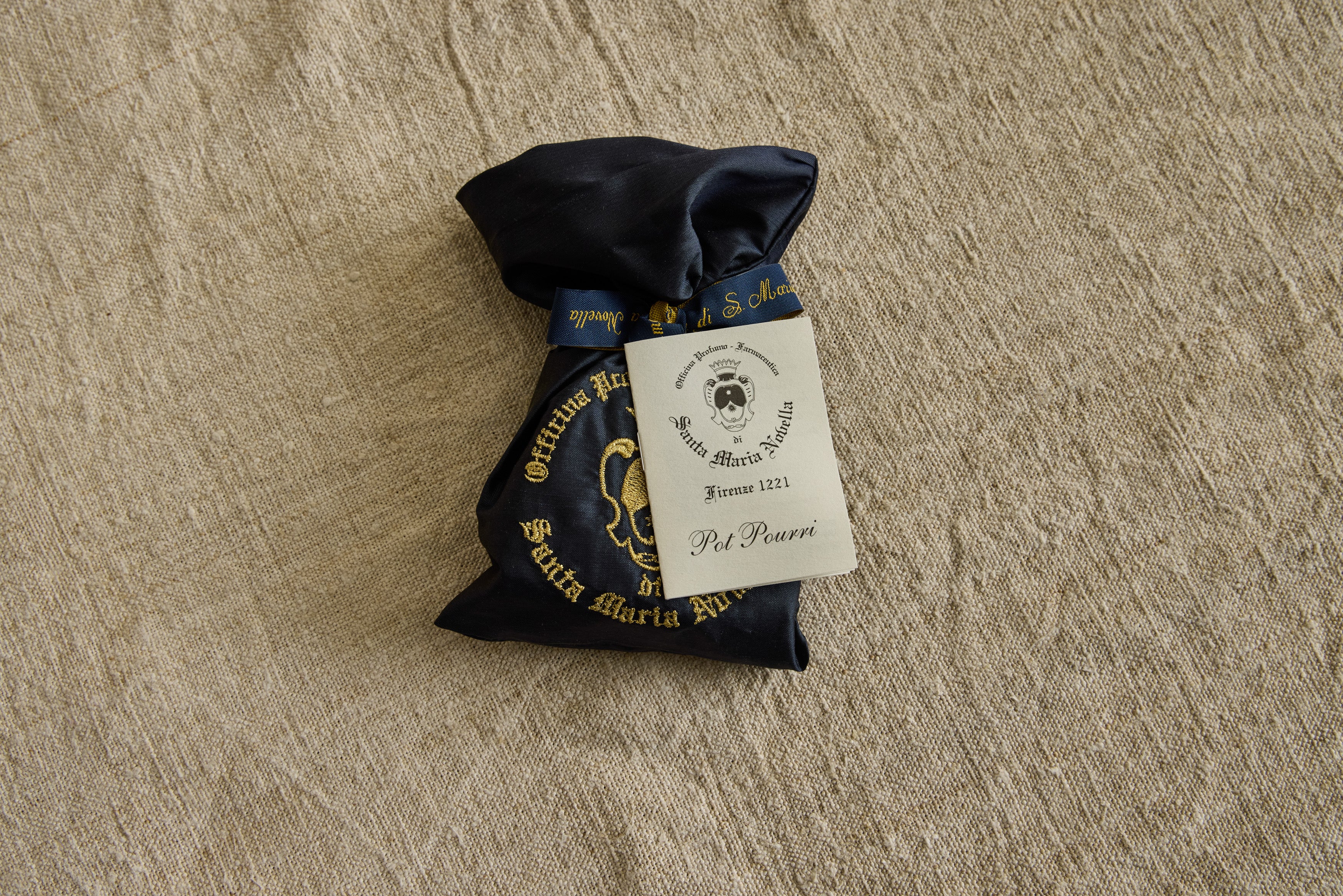 Pot Pourri in Embroidered Silk Sachet