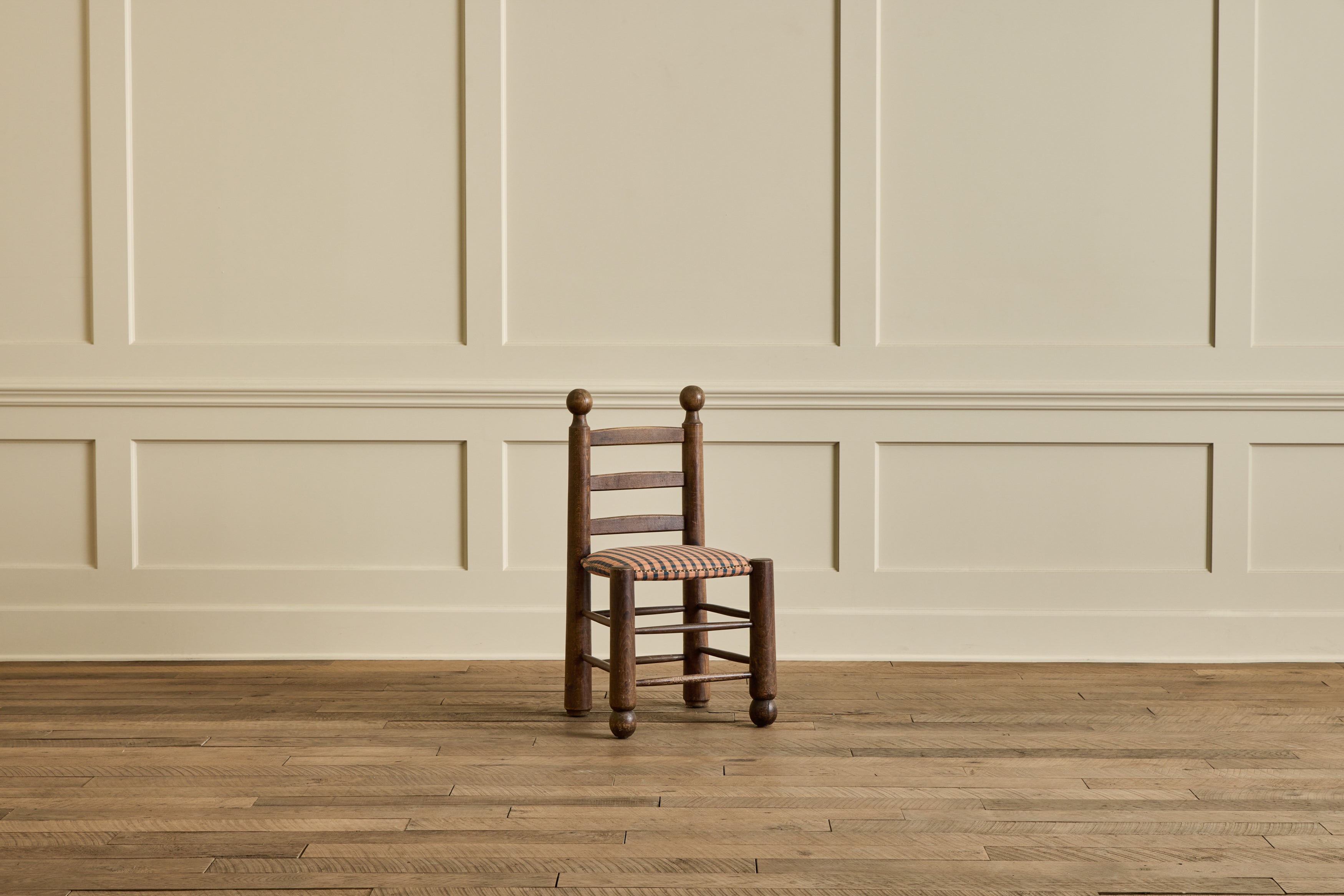 Set of 4 Dudouyt Chairs
