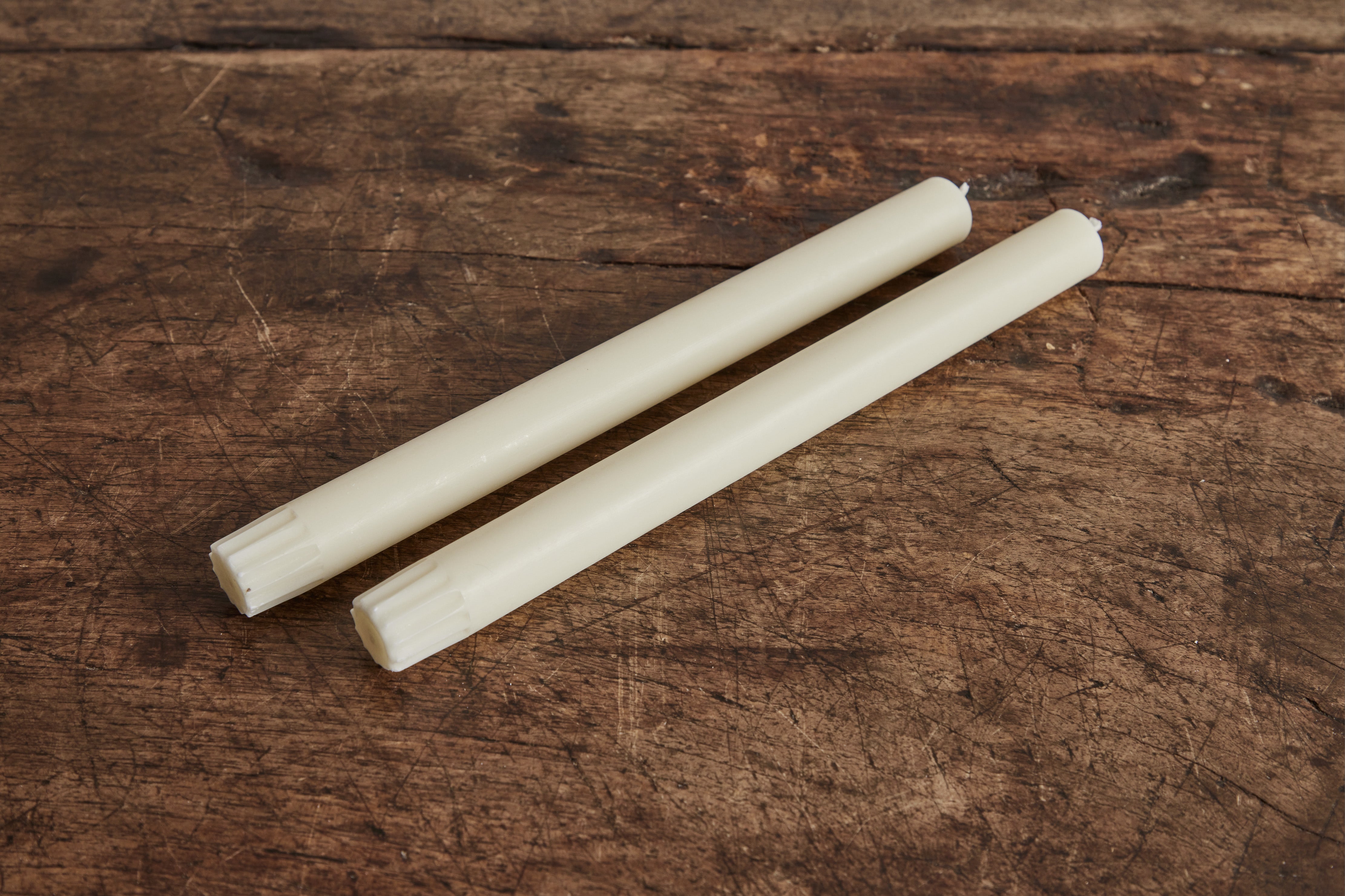 Box Of 6 Pearl White Column Tapers, 10”