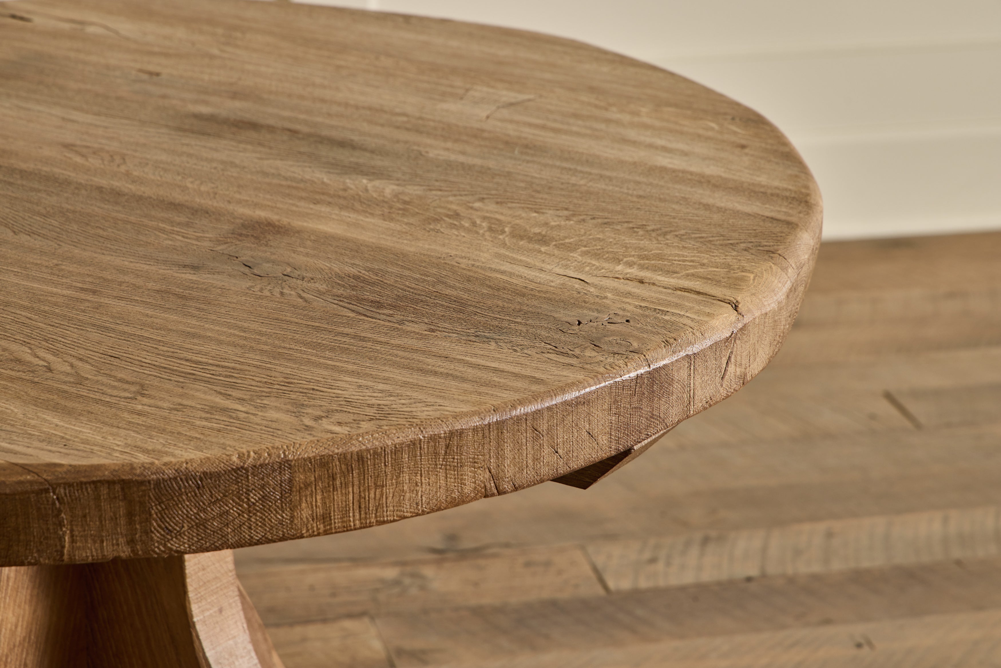 De Puydt Oak Dining Table