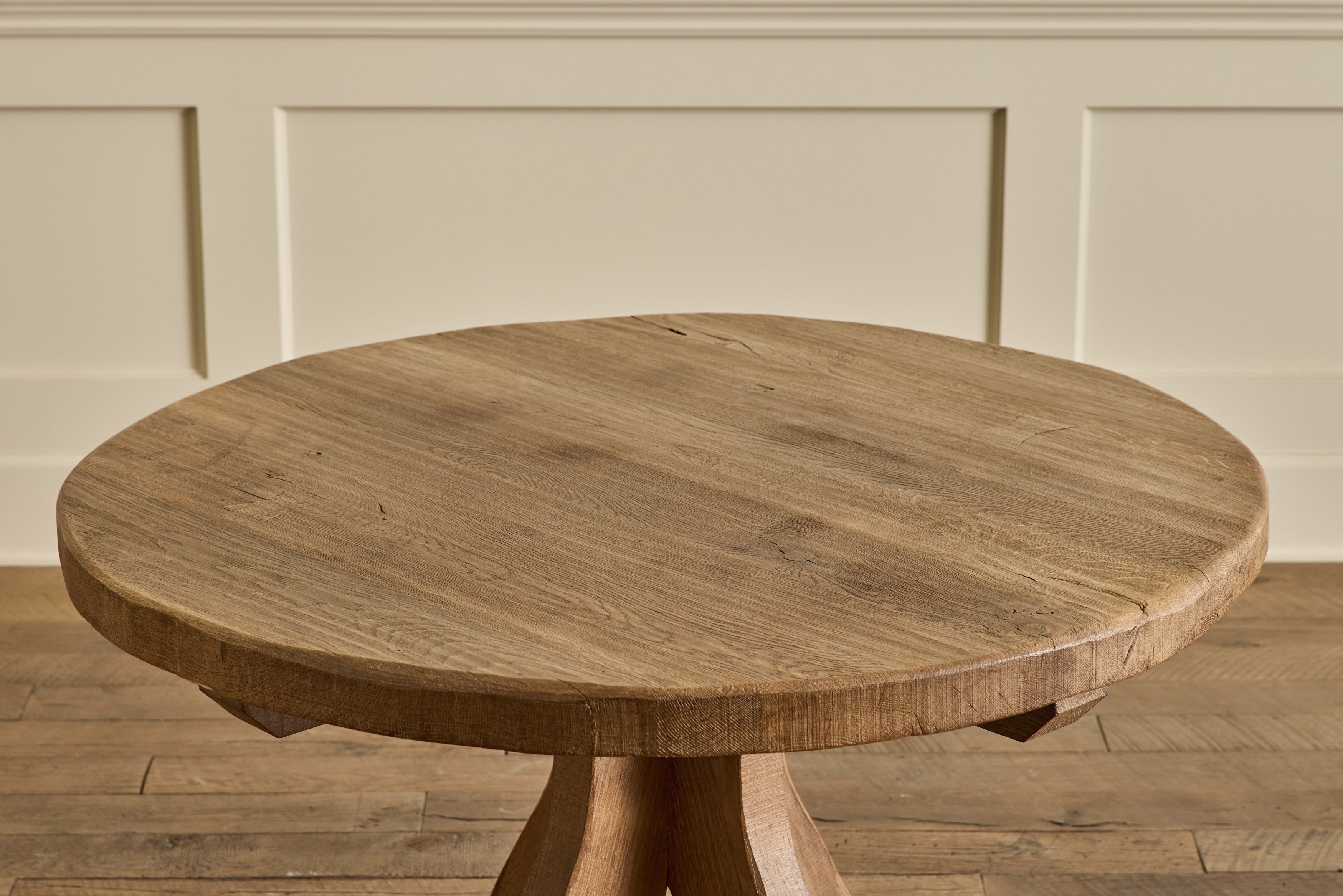 De Puydt Oak Dining Table