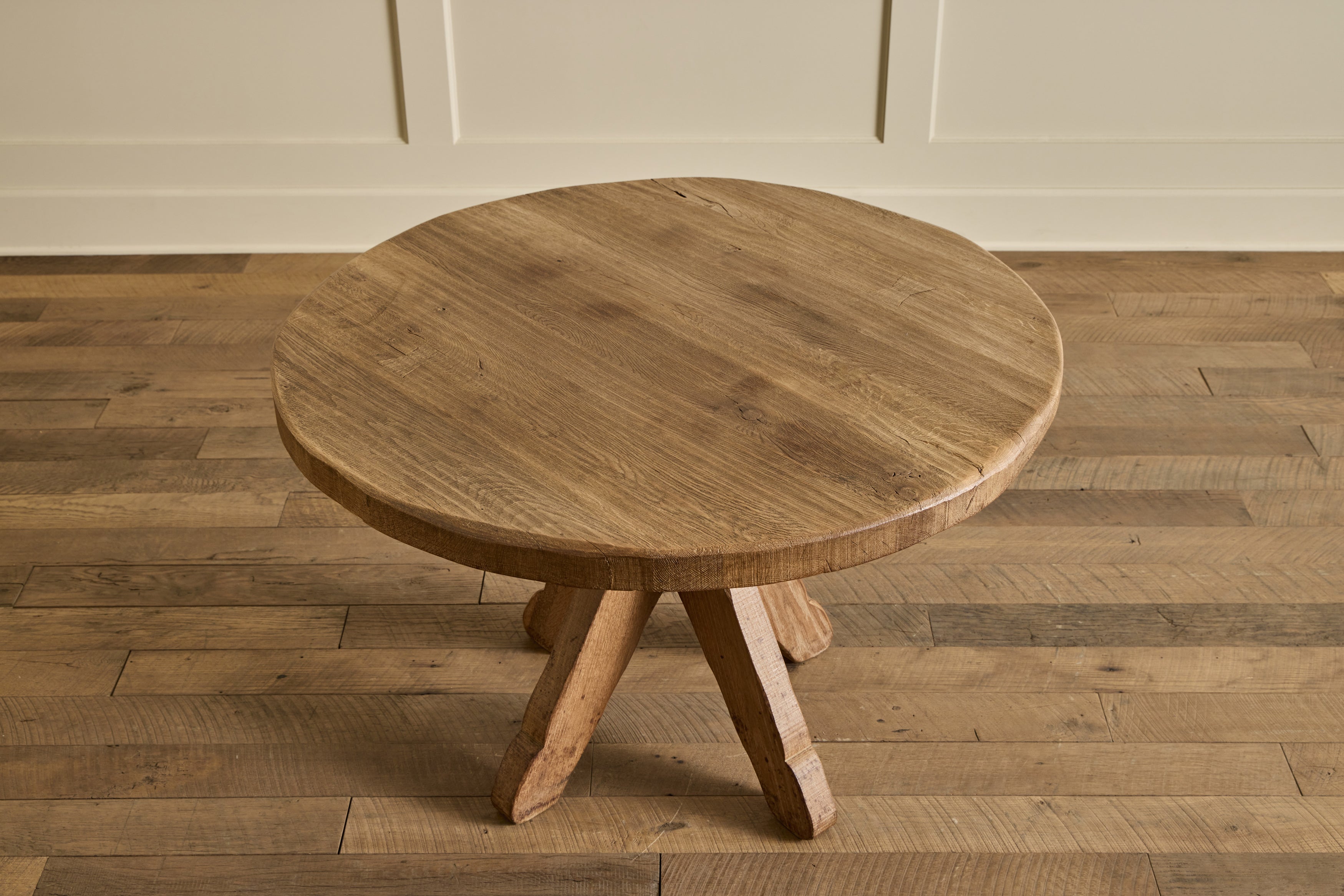 De Puydt Oak Dining Table