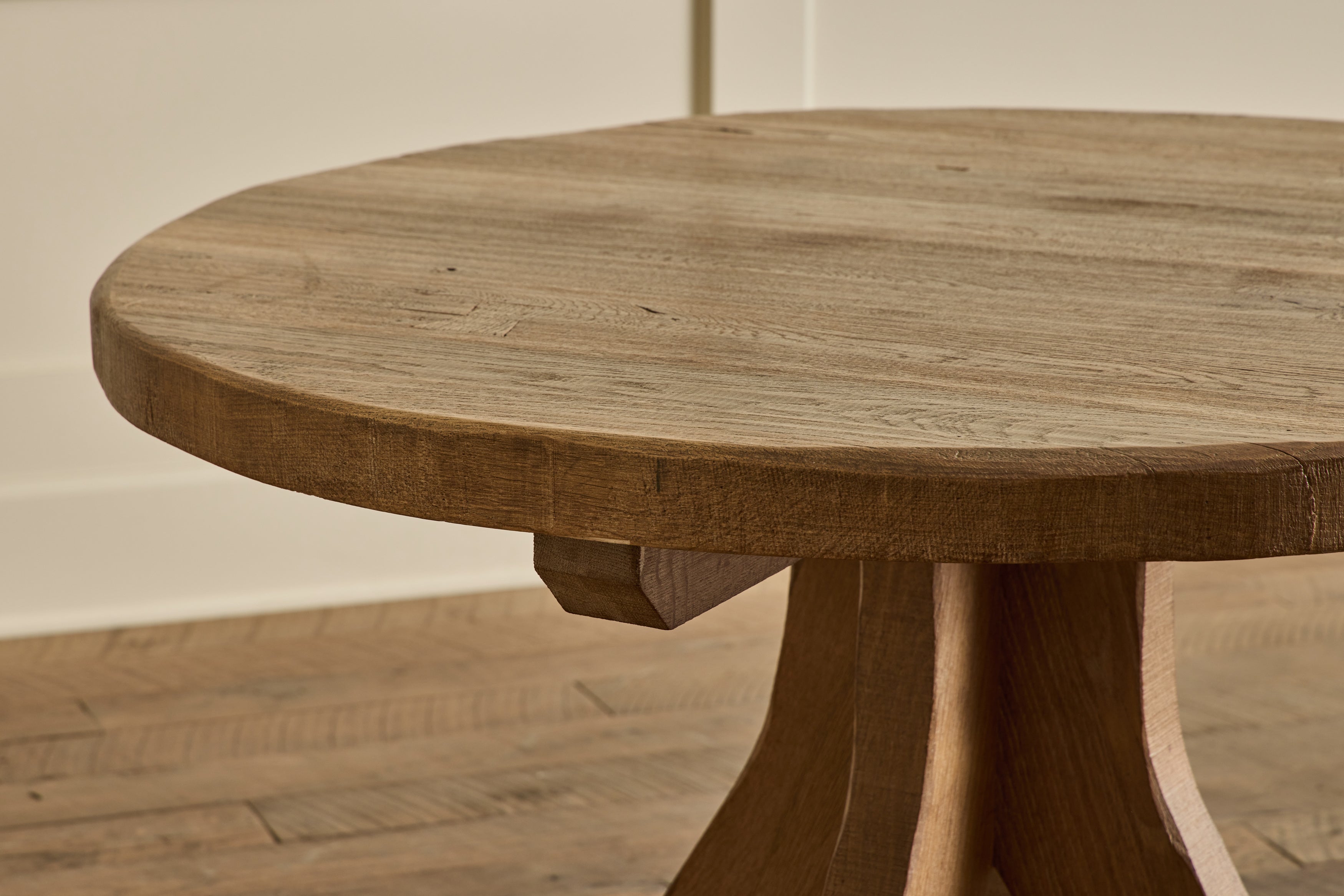 De Puydt Oak Dining Table