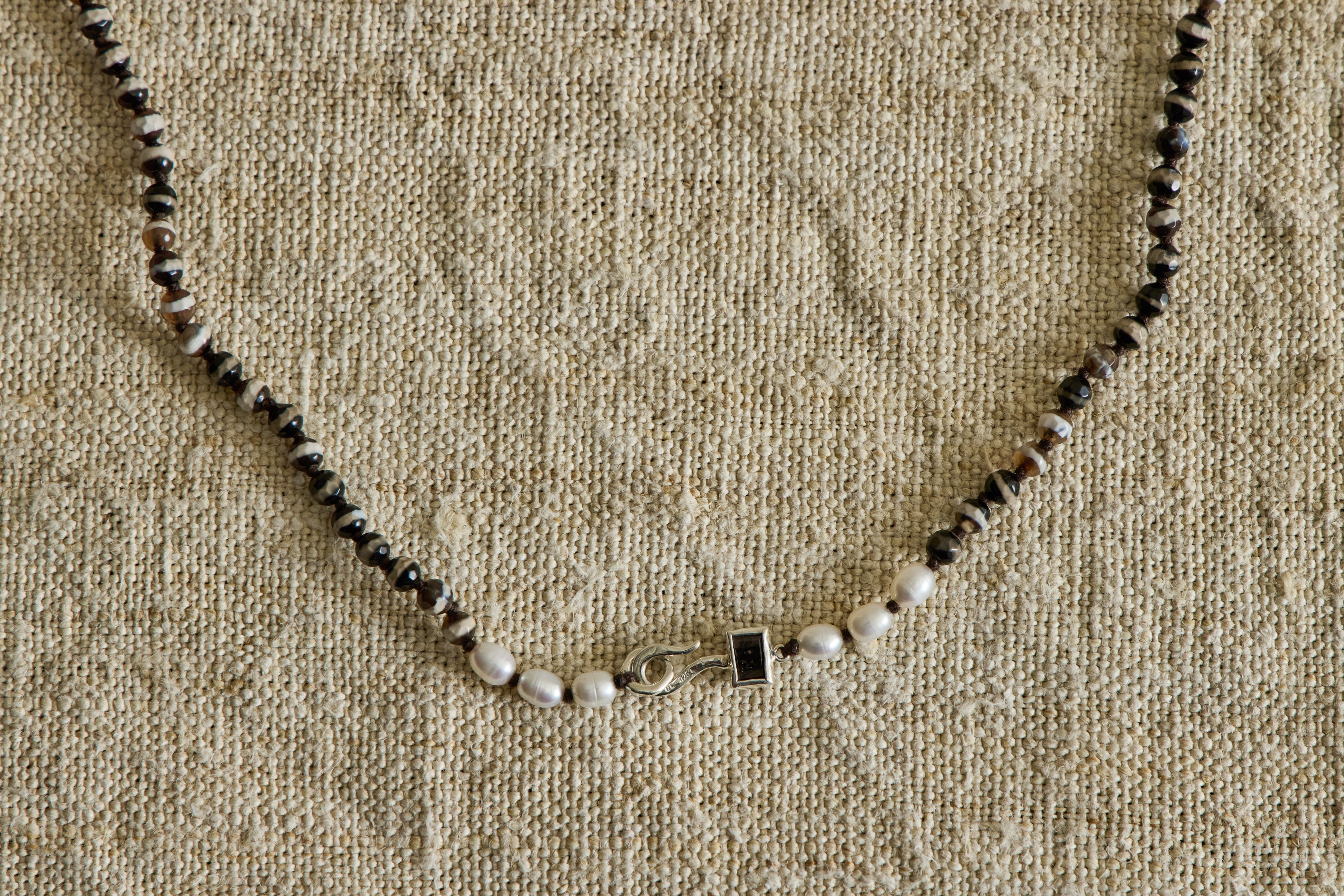 Santos Necklace In Agate