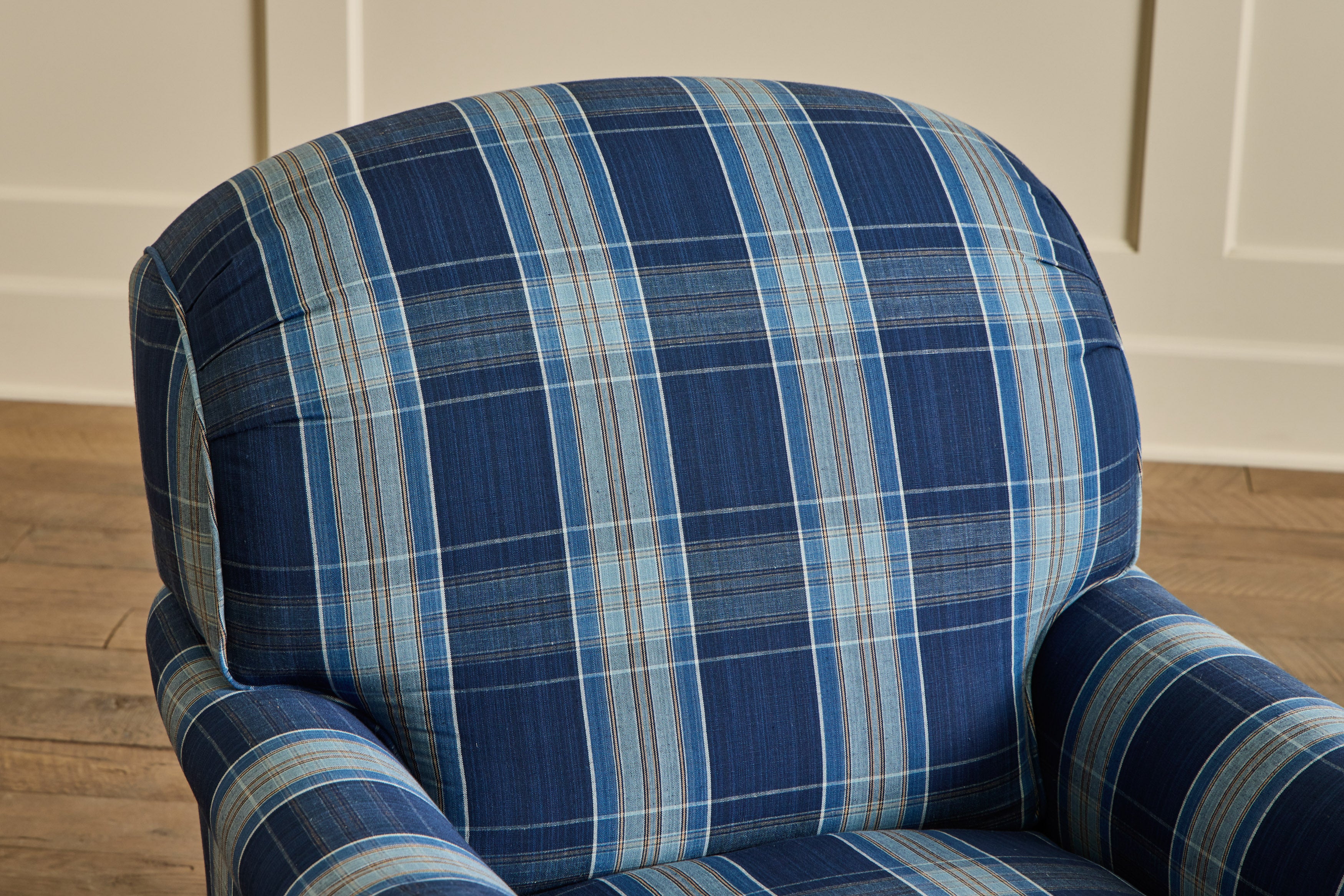 English Roll Arm Chair
