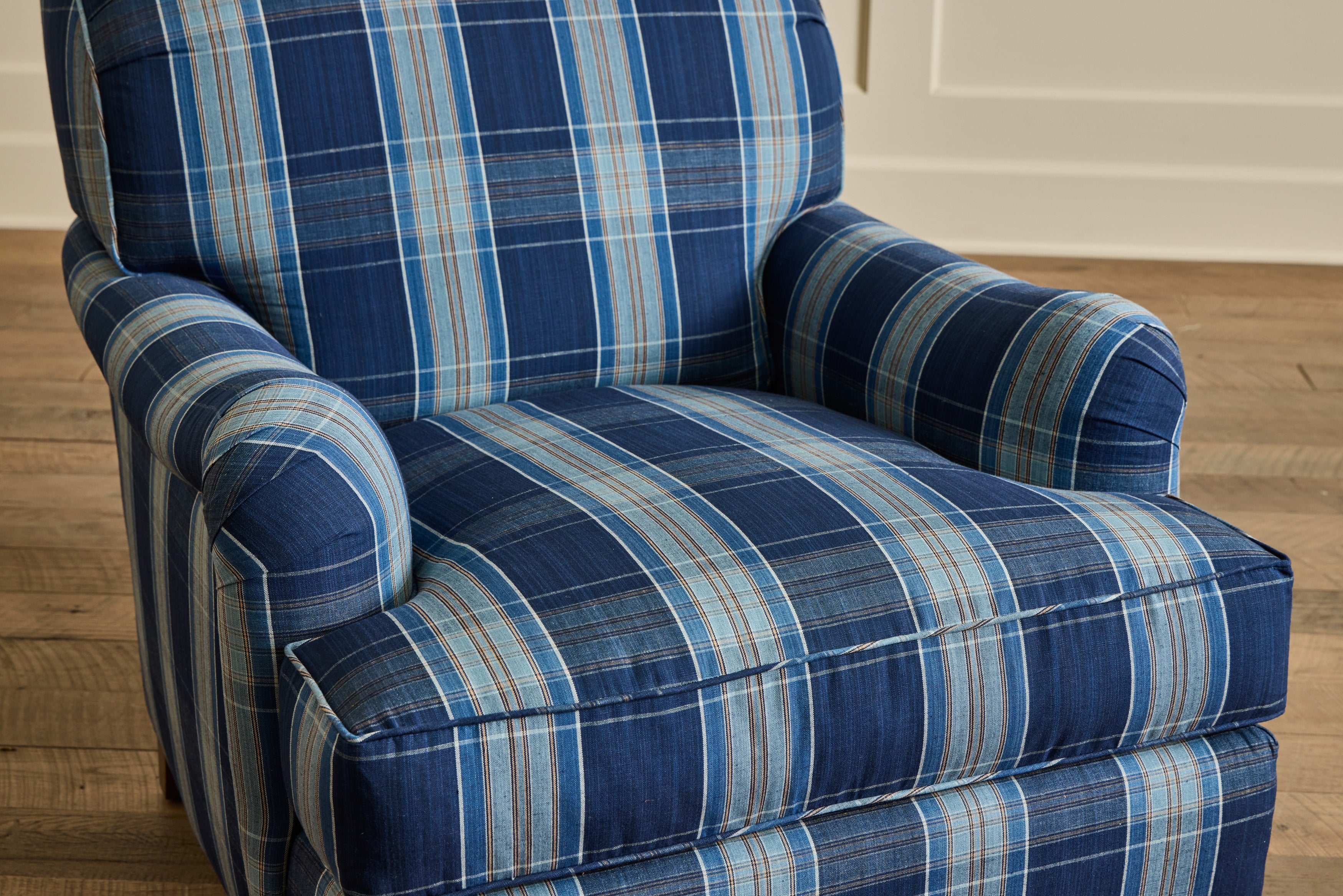 English Roll Arm Chair