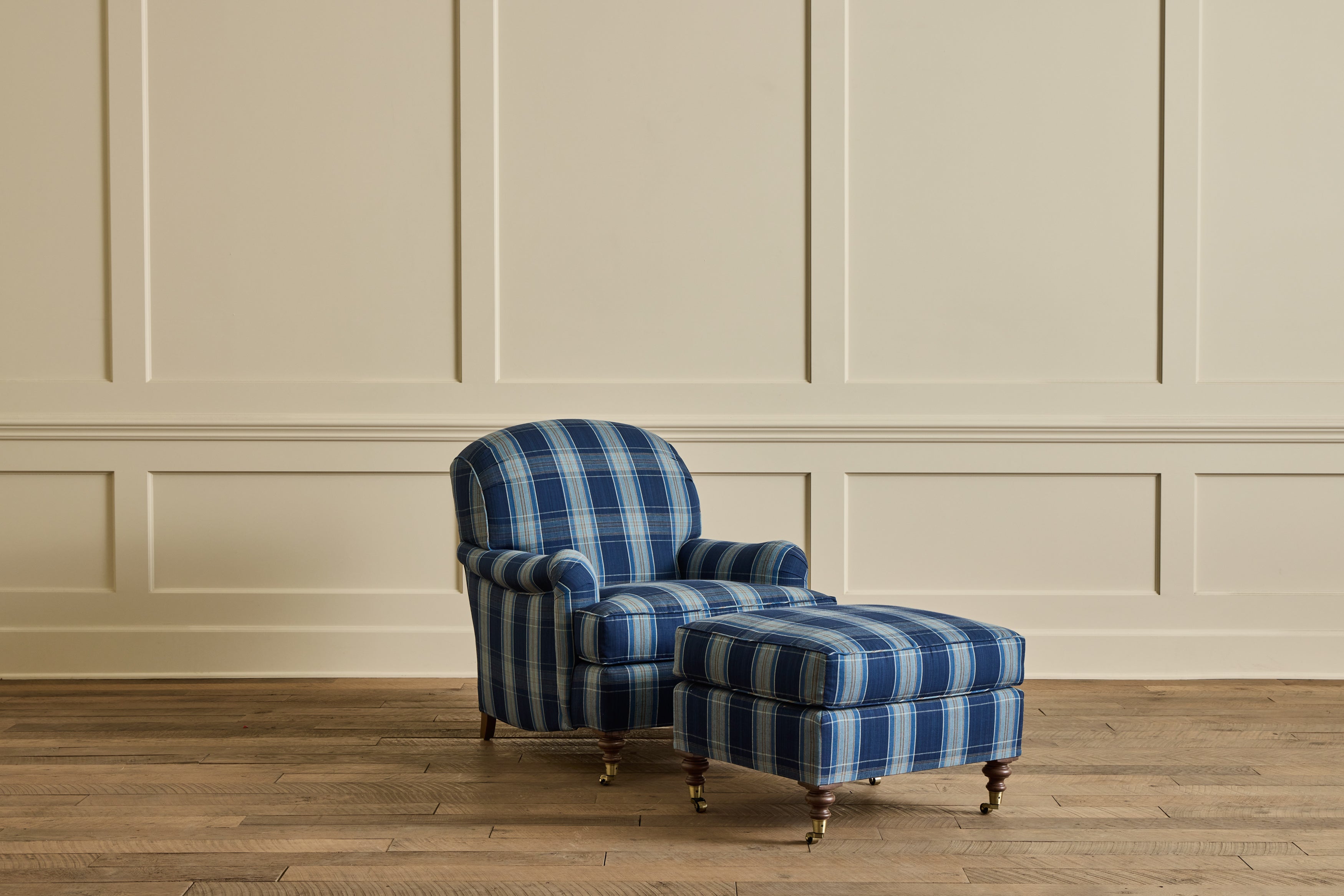 English Roll Arm Chair