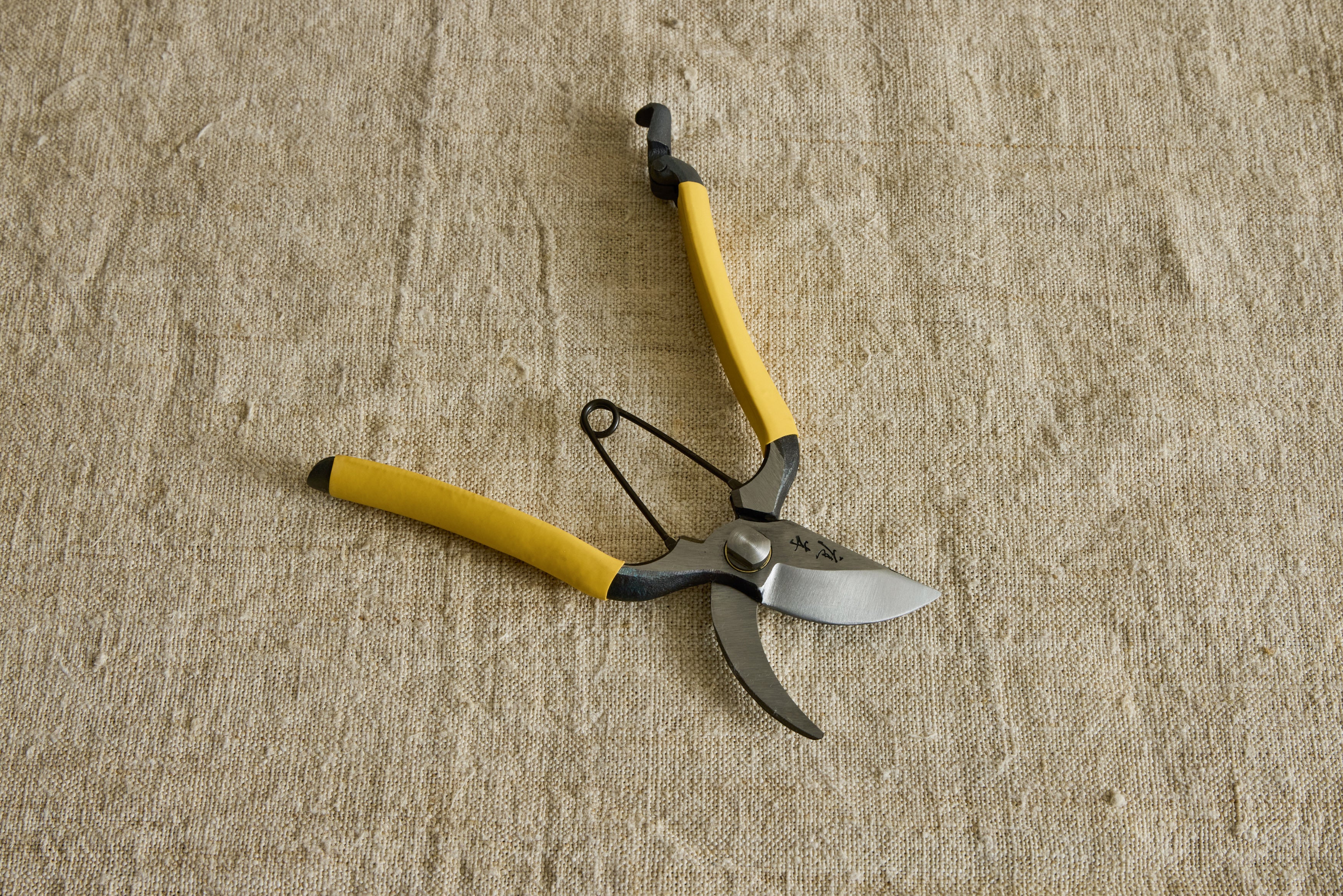 Higurashi GR Secateurs