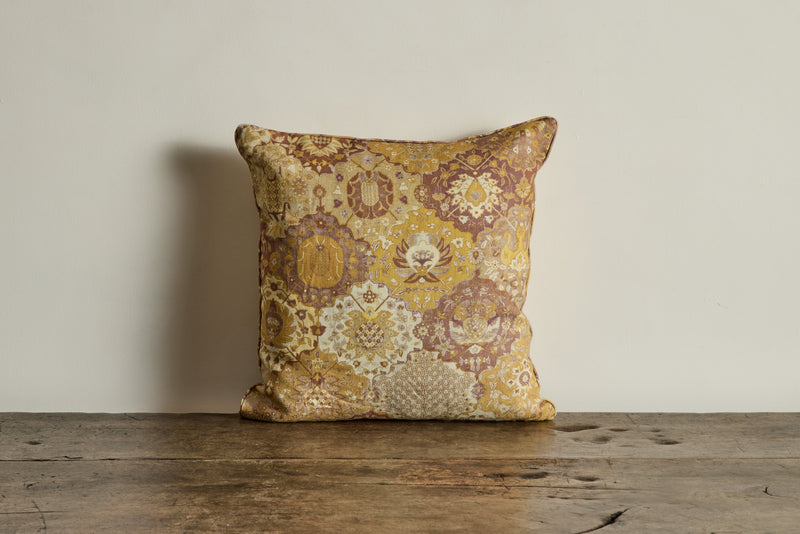 Linen Pillow in Caspar, Ginger