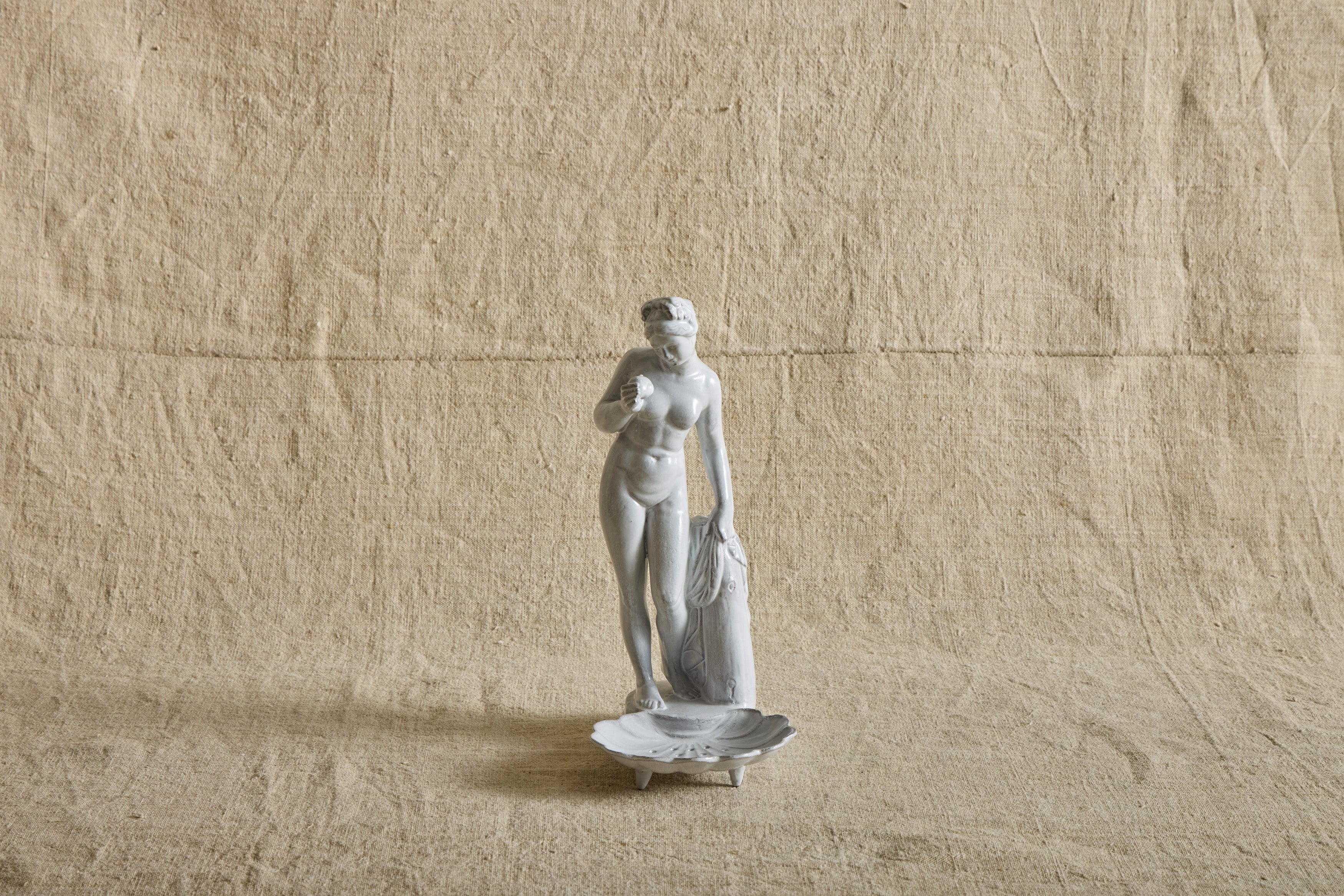 Baigneuse Soap Dish