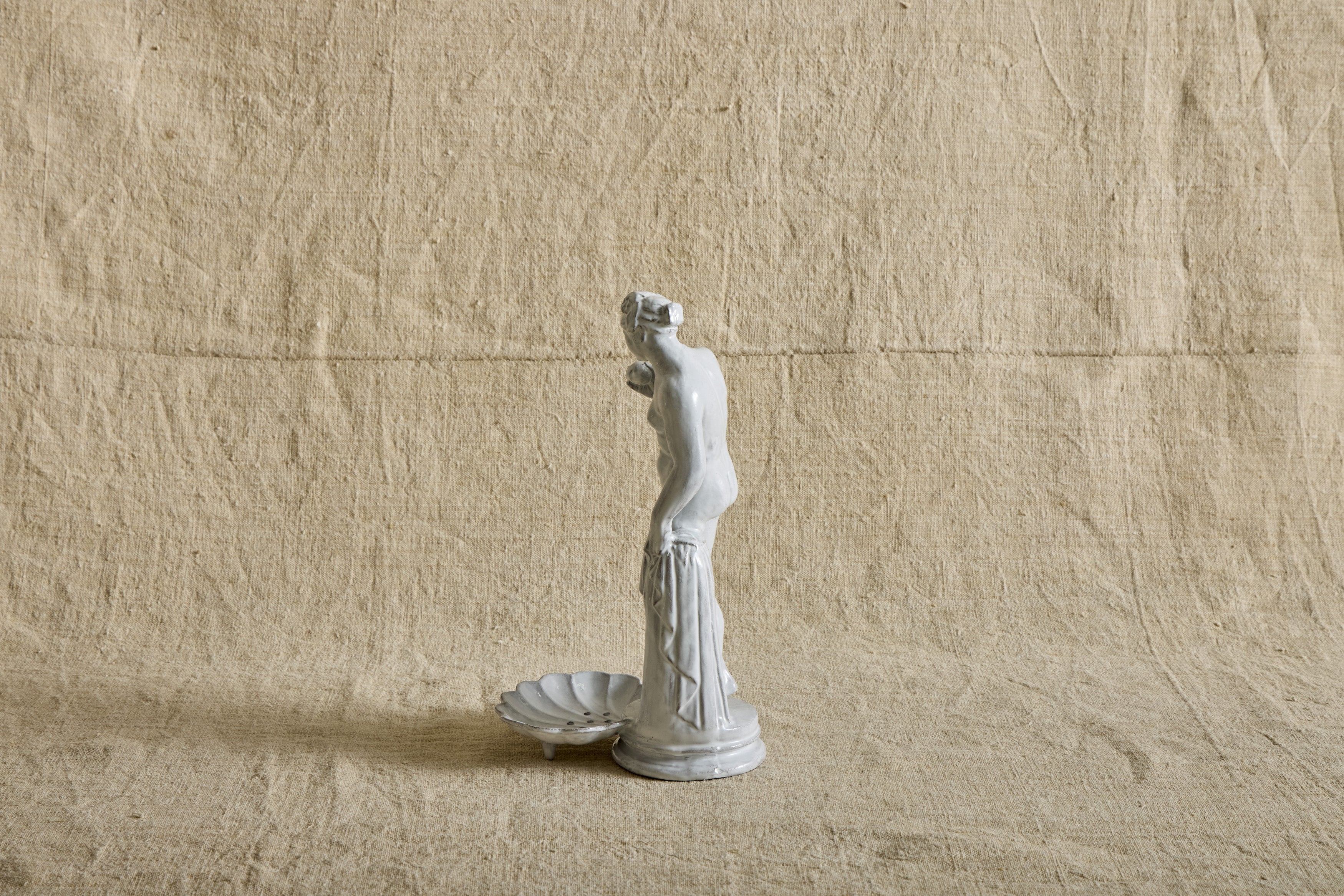 Baigneuse Soap Dish