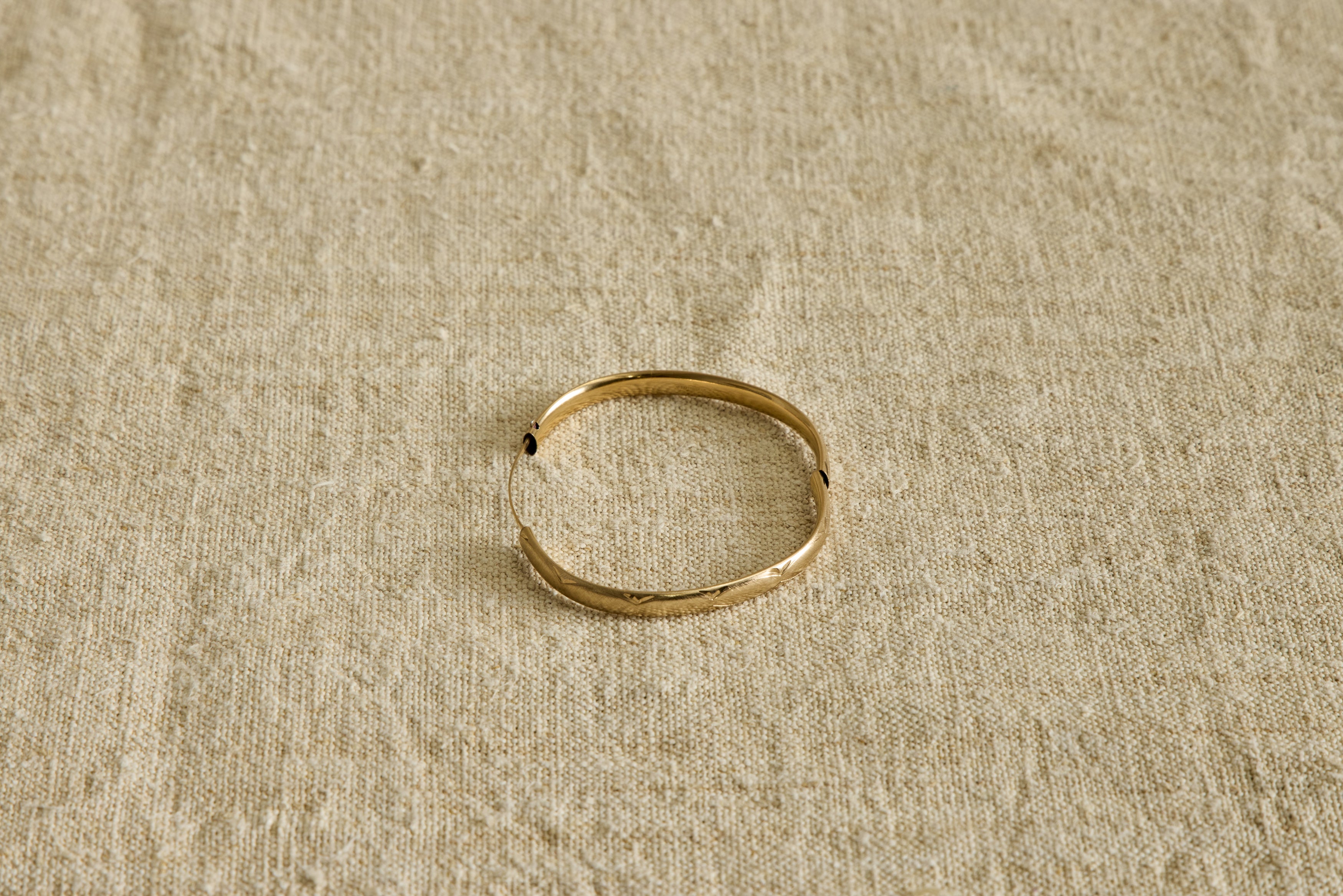 1940s Star Etched Bangle