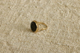 1920s Gold Agate Round Intaglio Ring