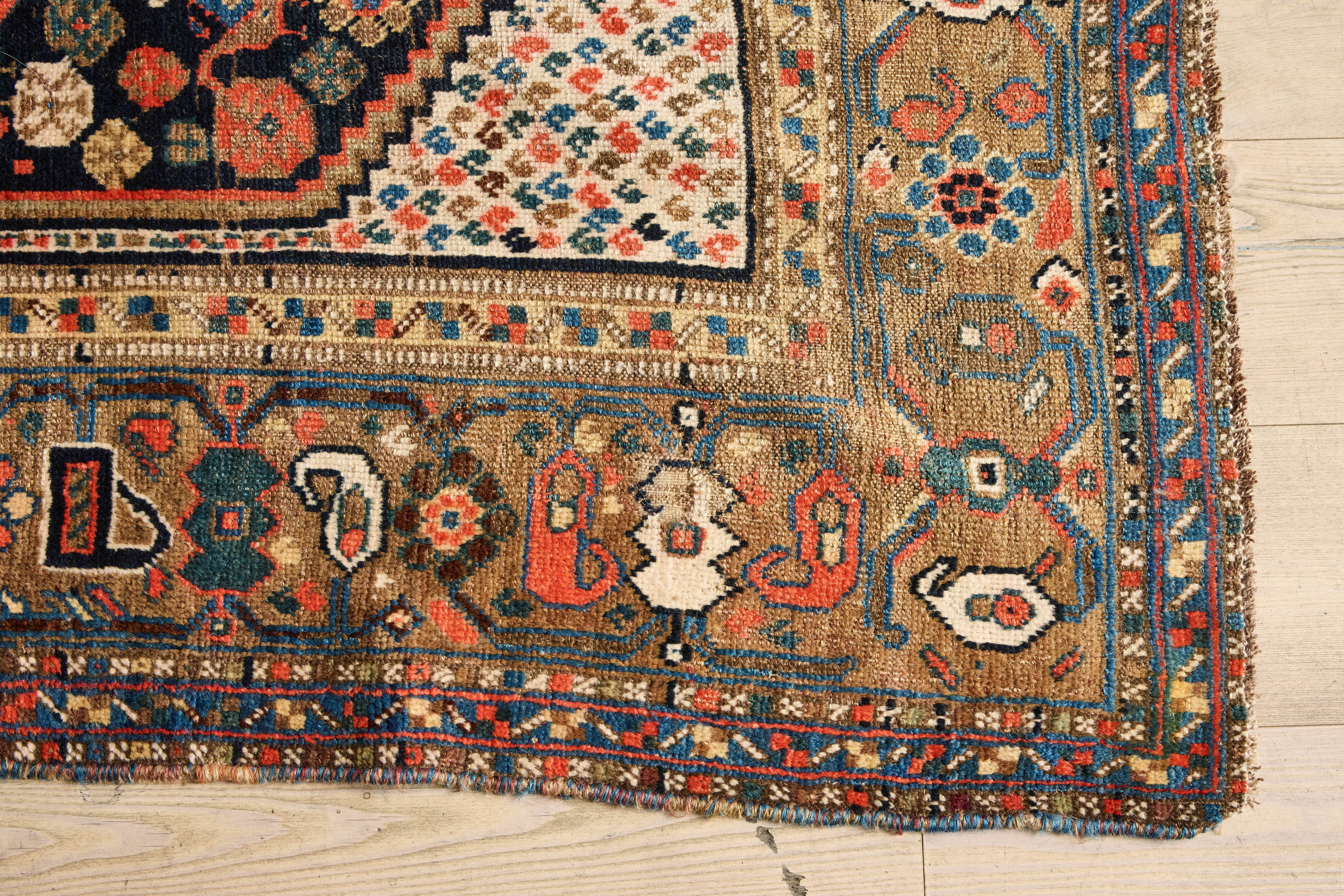 Colorful Shiraz Rug 6’9 X 9’