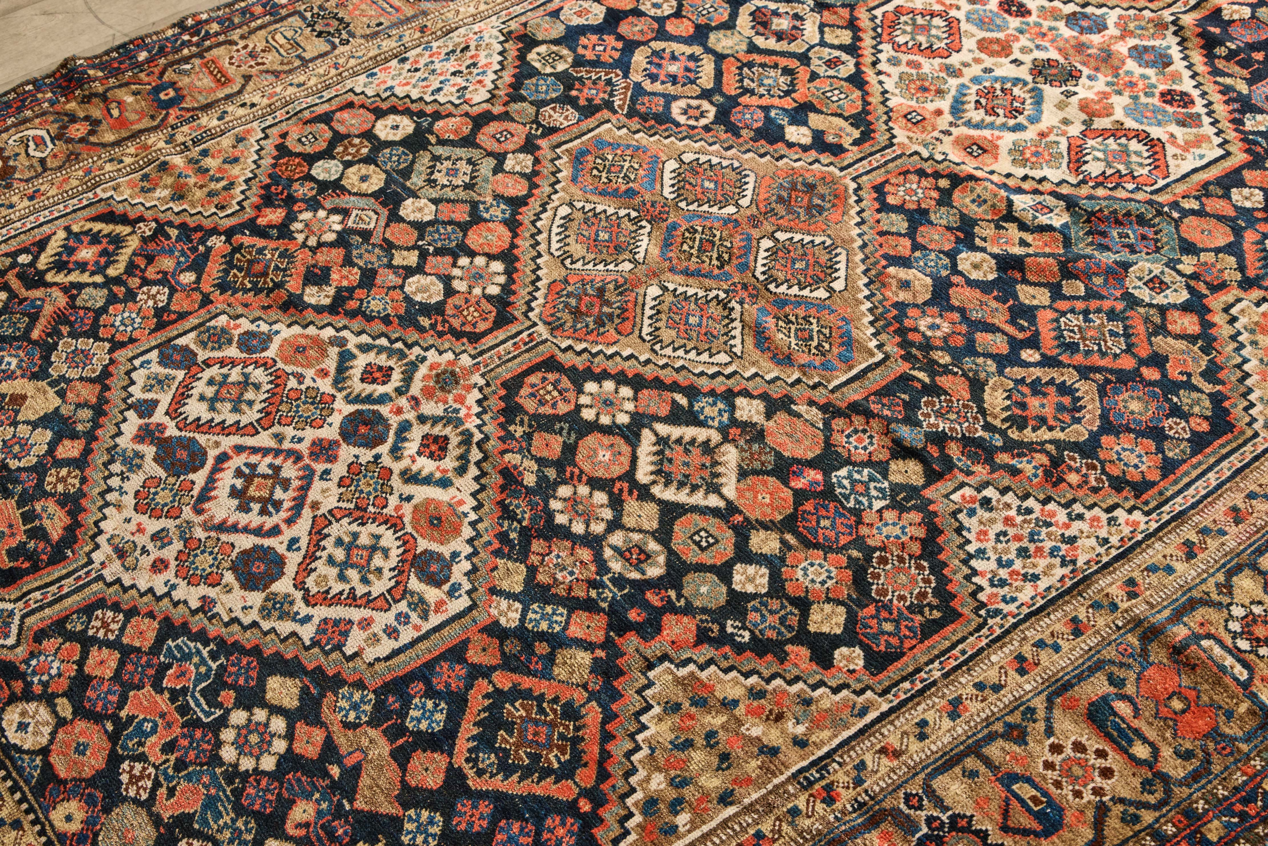 Colorful Shiraz Rug 6’9 X 9’