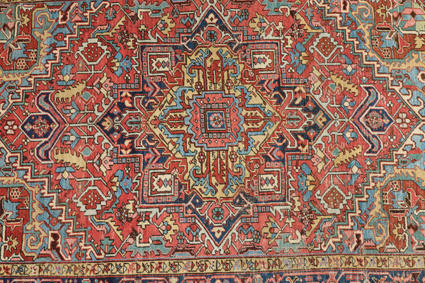 Multicolor Heriz Rug  7’2 X 9’11