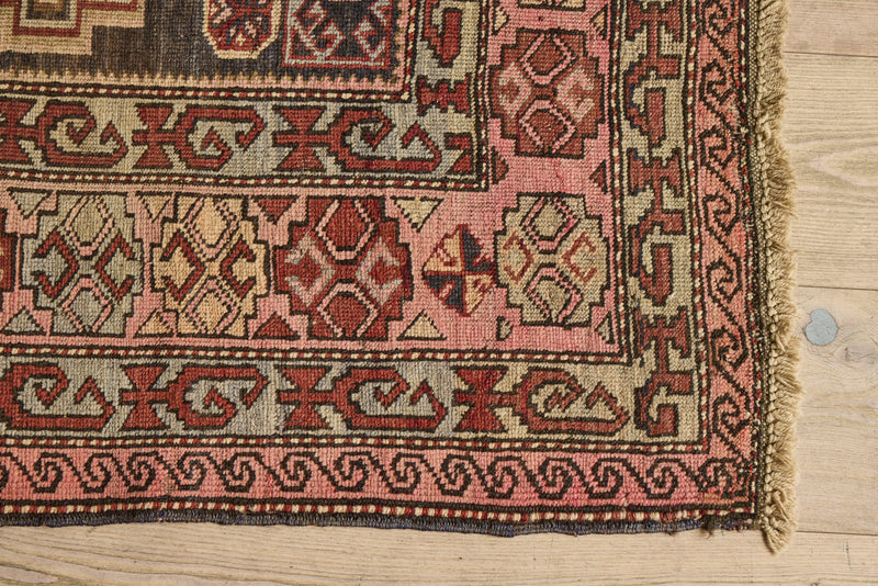Brown & Blush Tribal Rug 4’8 X 7’