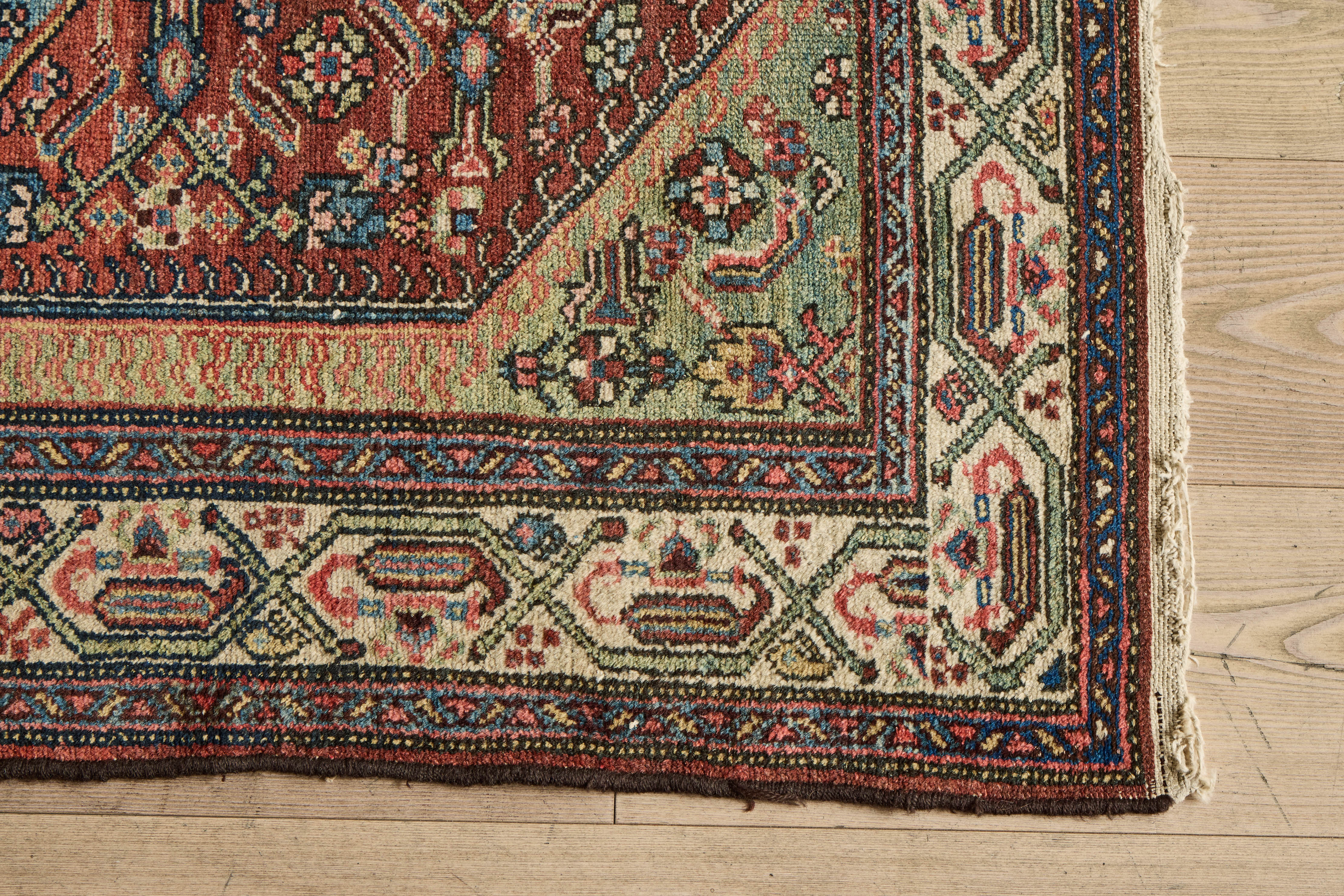 Hamadan Throw Rug 3’3 X 4’10