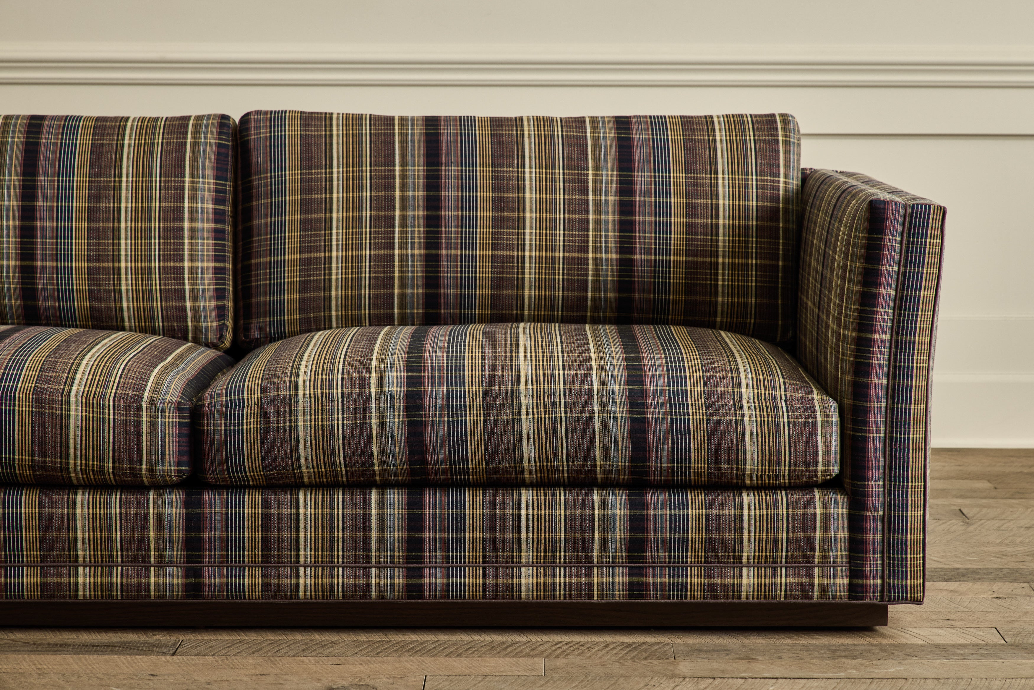 Modern Sofa, 90"