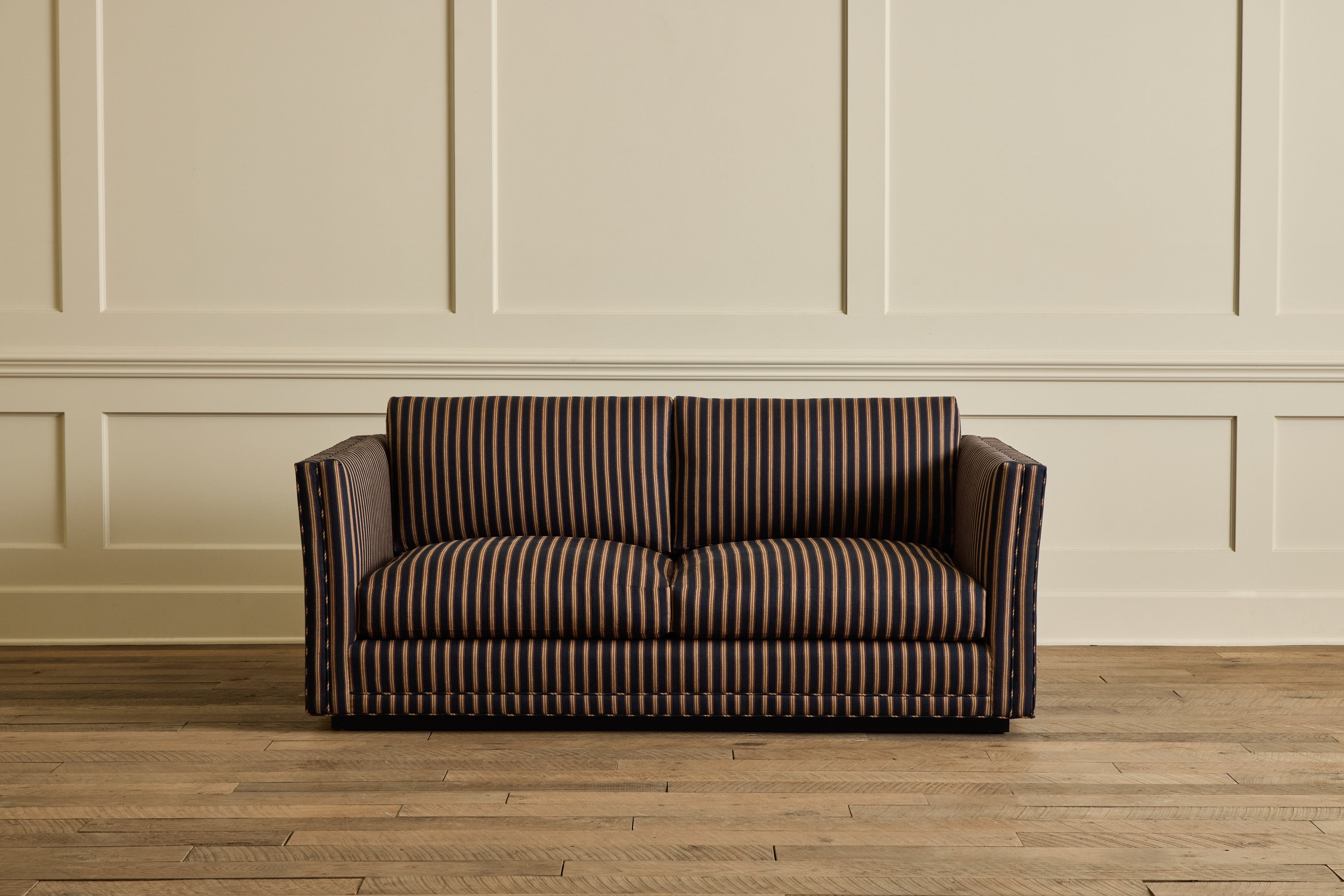 Modern Sofa, 72"