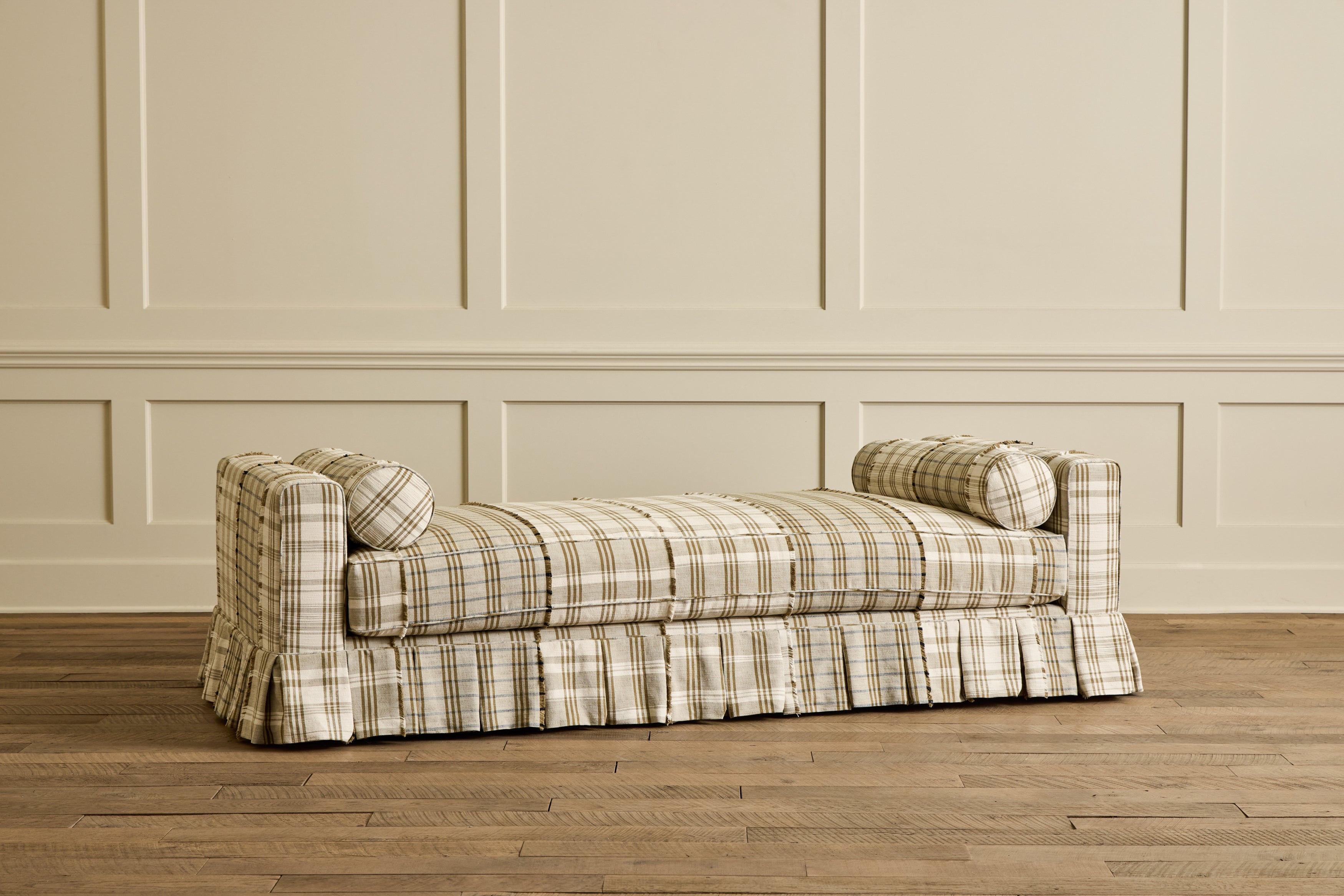 Tuxedo Daybed