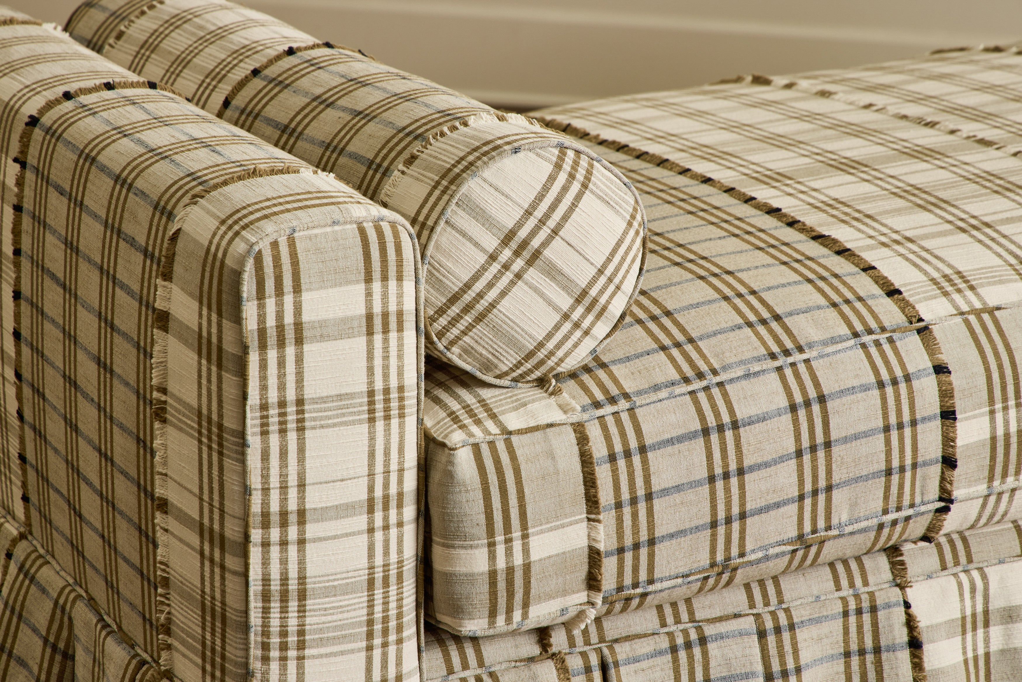 Tuxedo Daybed
