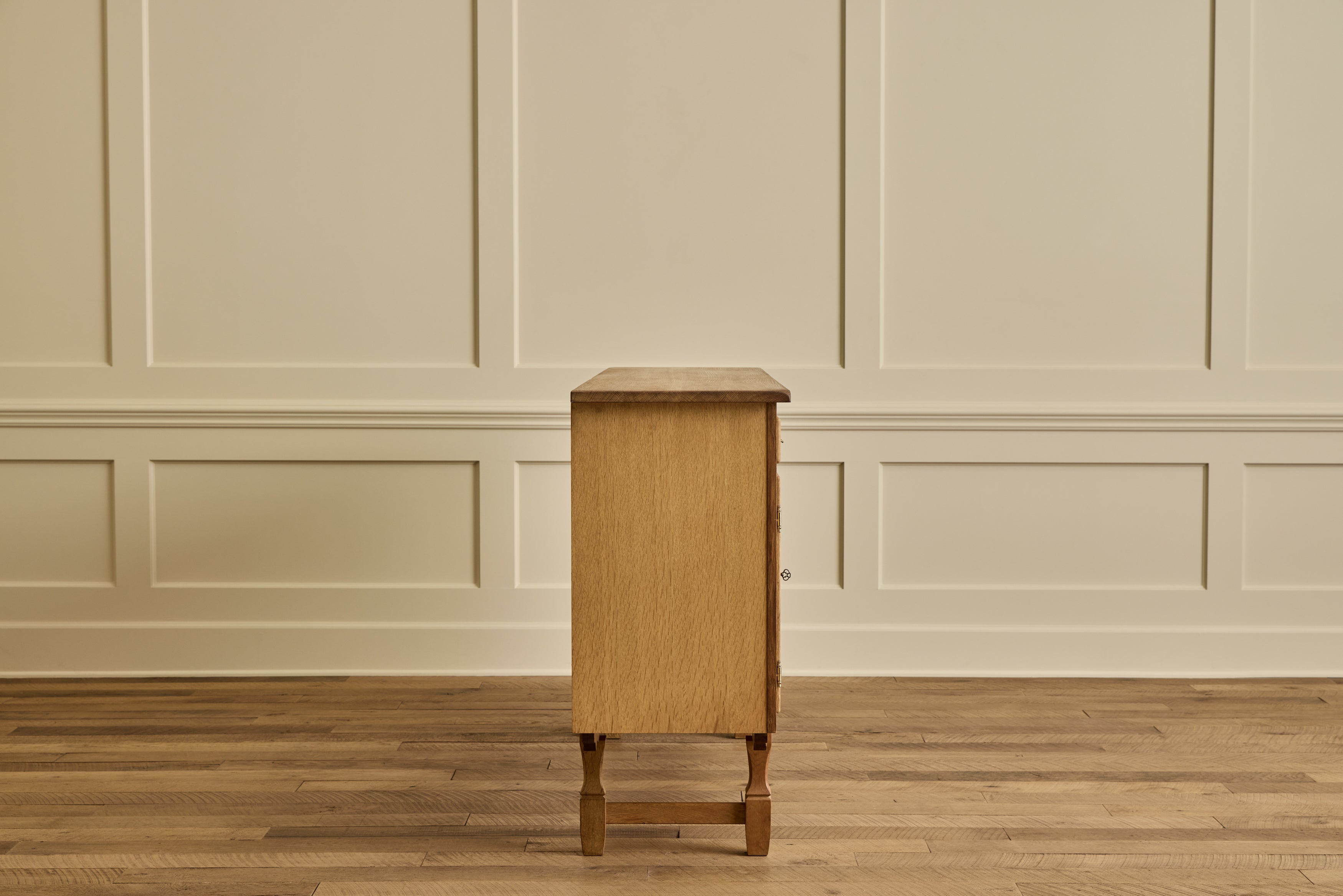 Diamond Carved Sideboard