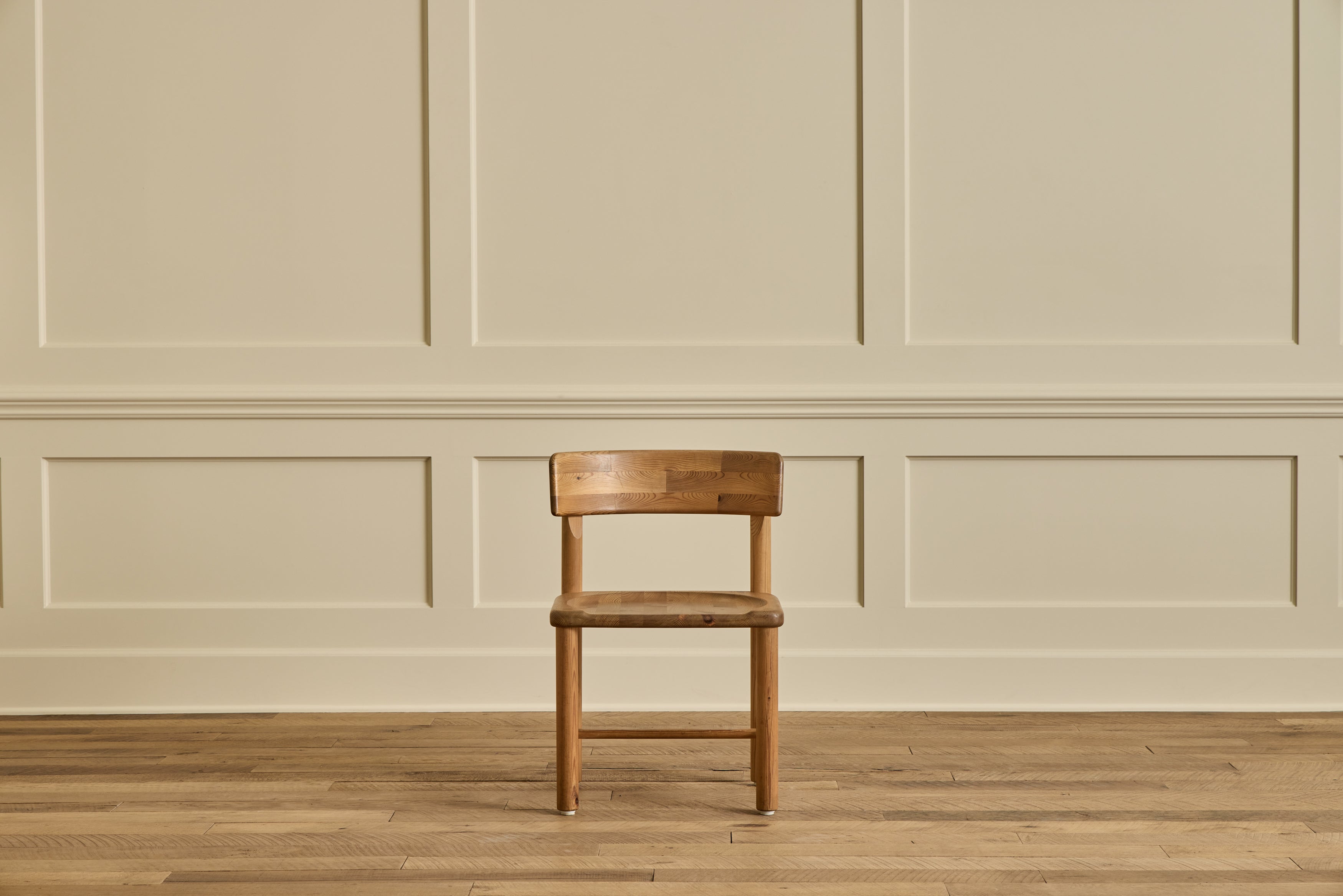 Rainer Daumiller Table & Chair Set