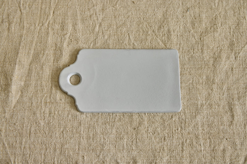 Minimalist Colbert Cutting Board