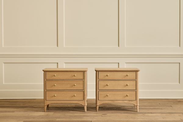 Heirloom Nightstand, 28"