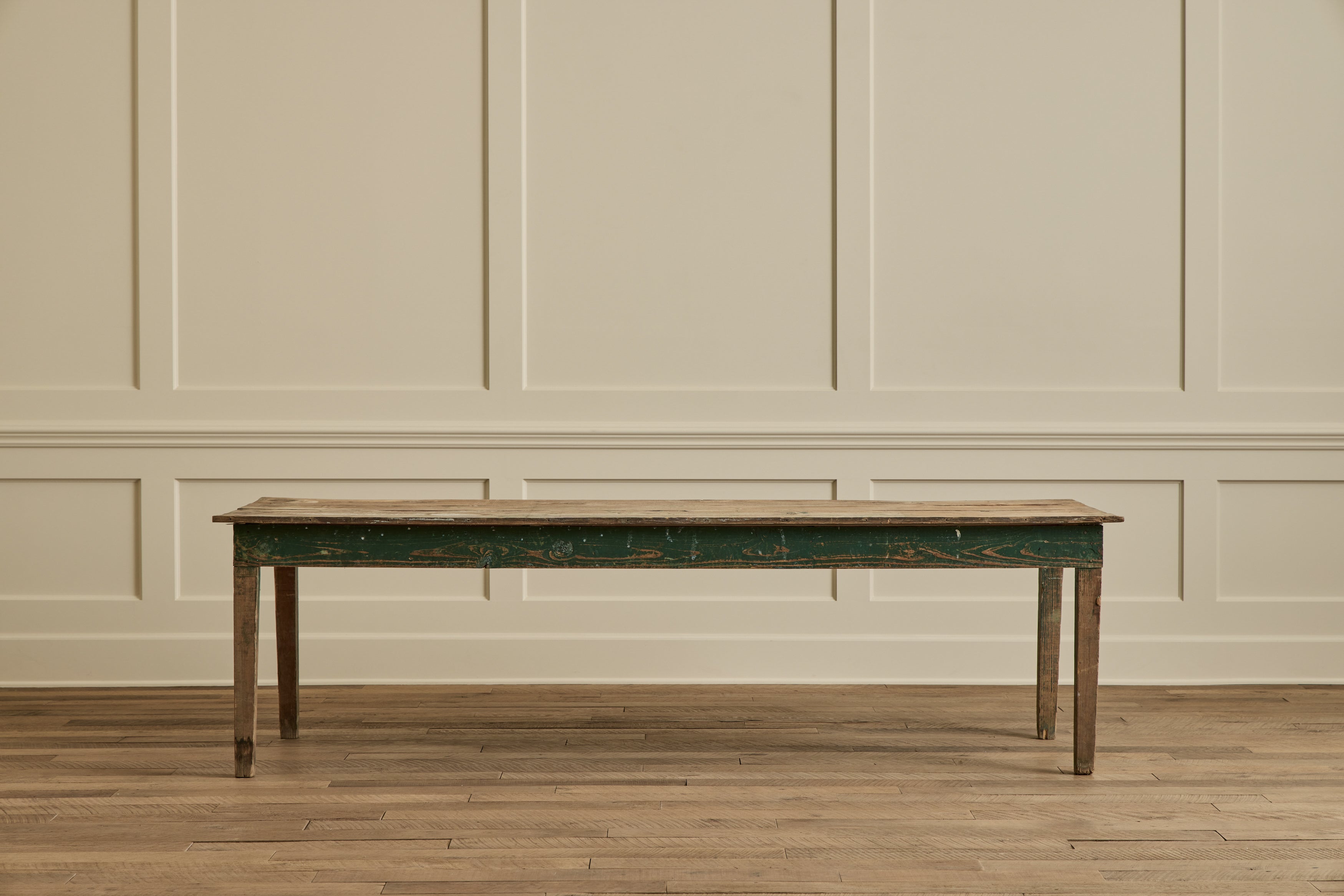 Pine Wood Farm Table