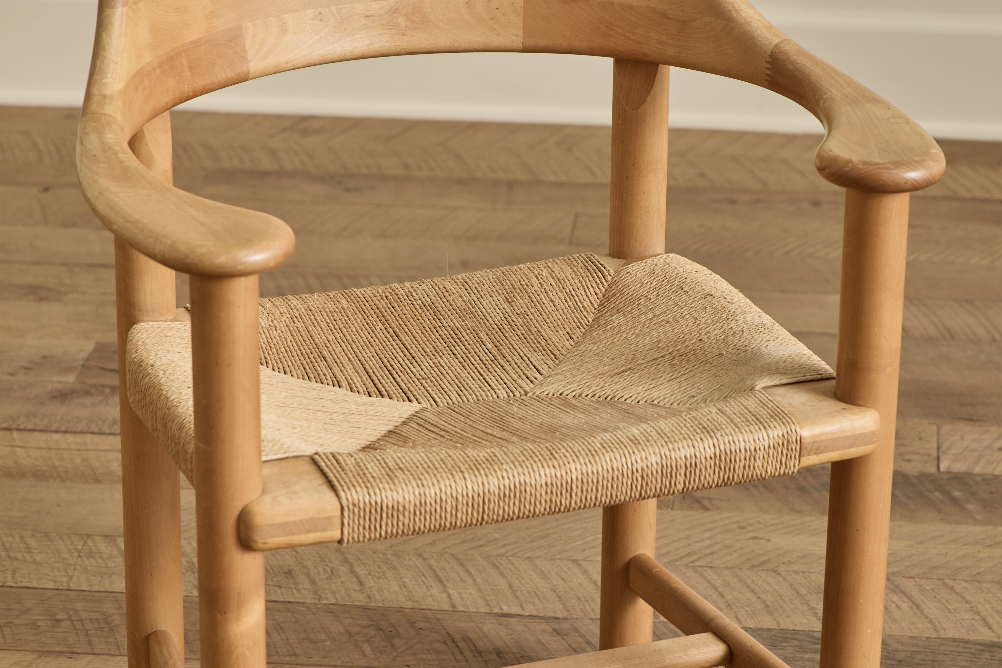 Set of 6 Rush Seat Daumiller Chairs