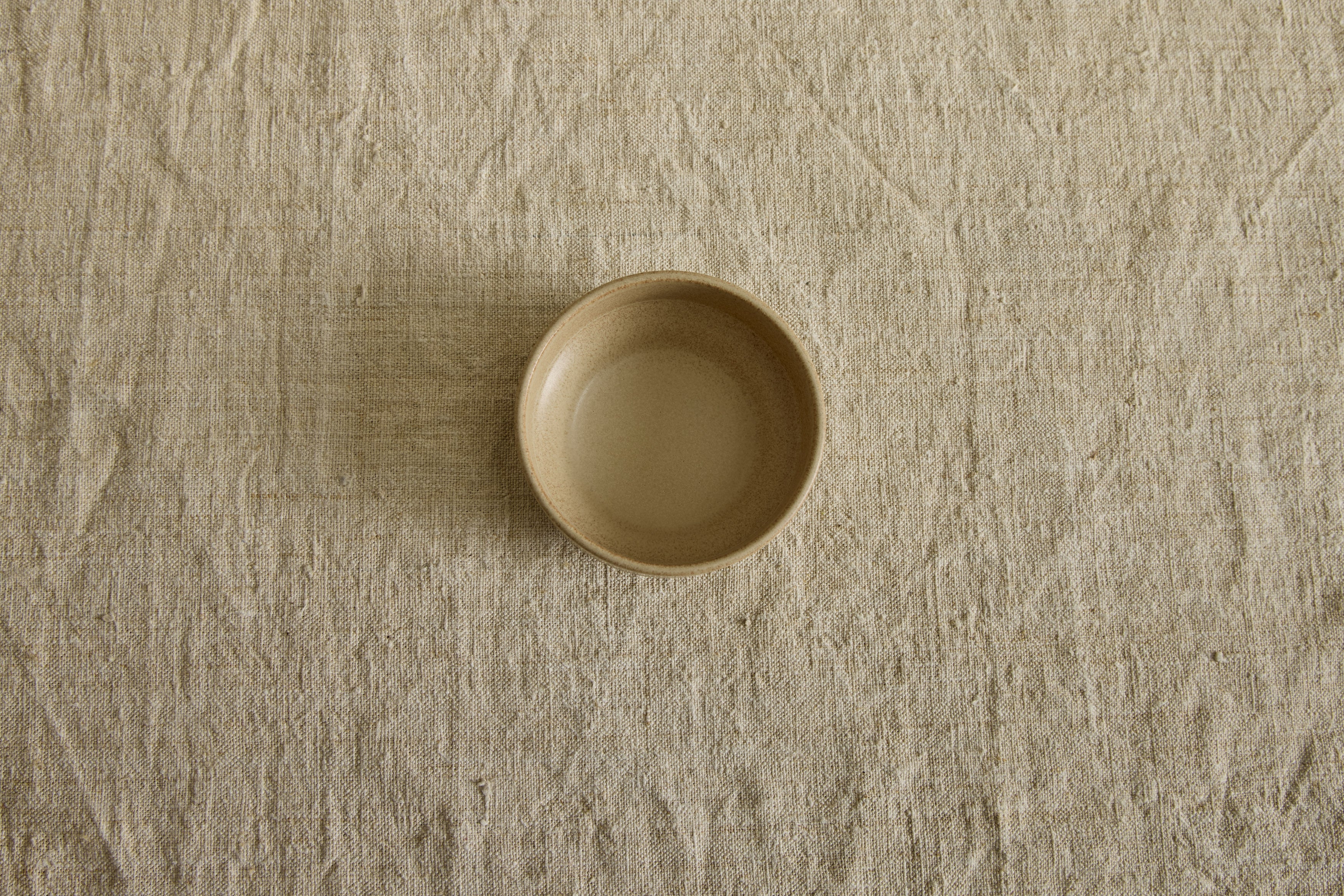 Stoneware Bowls in Flax