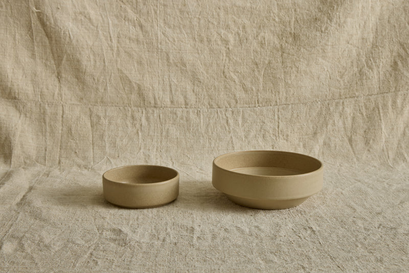 Stoneware Bowls in Flax