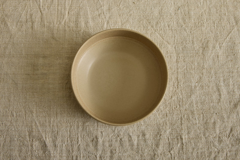 Stoneware Bowls in Flax