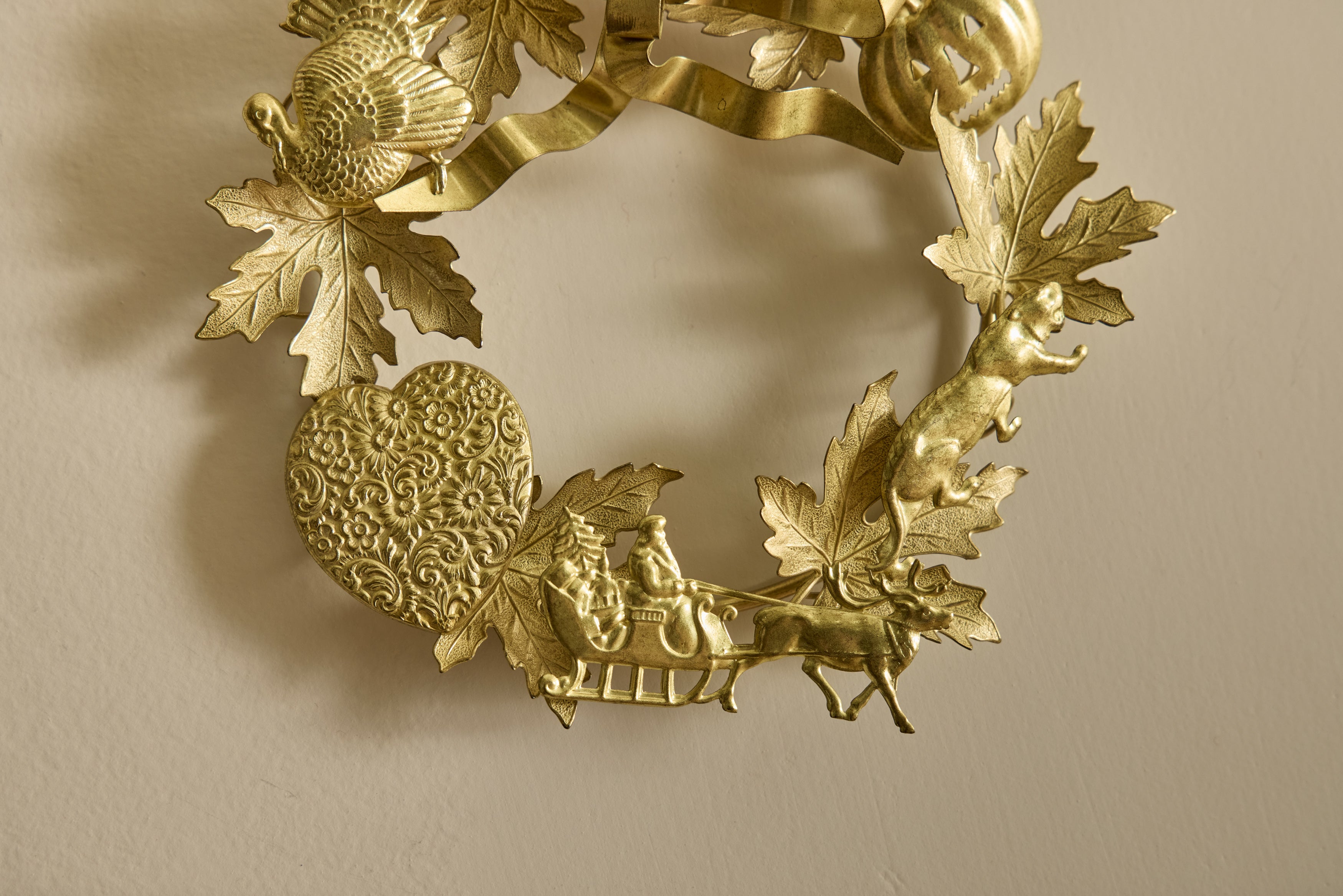 Dresden Brass Wreath 6.5"