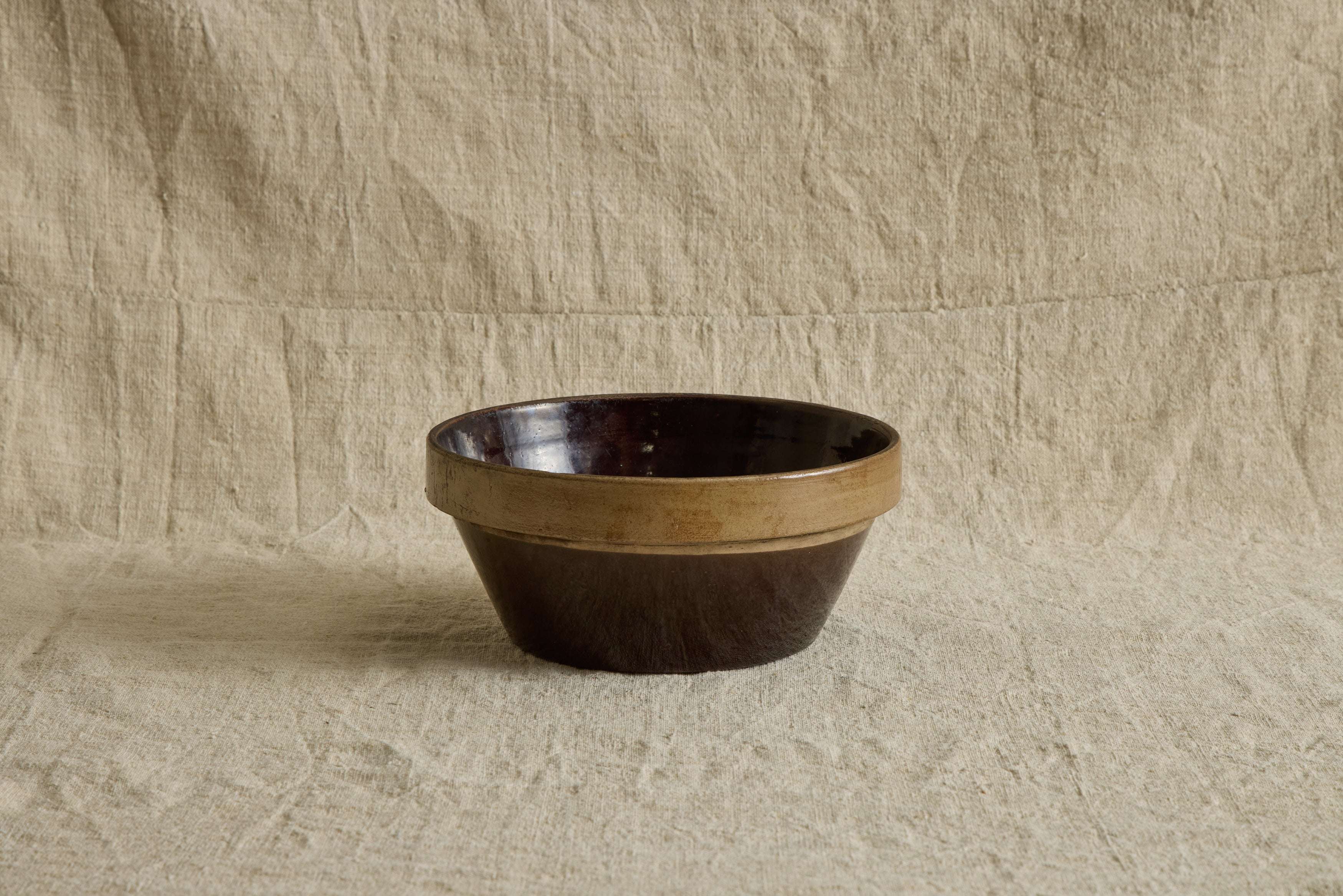 Two-Tone Crock Bowl 10.5"